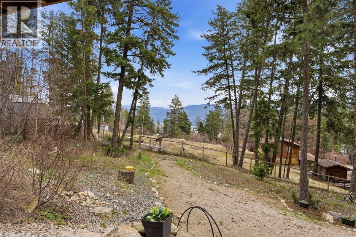 309 Killarney Way, Vernon, British Columbia  V1H 2C5 - Photo 40 - 10387544