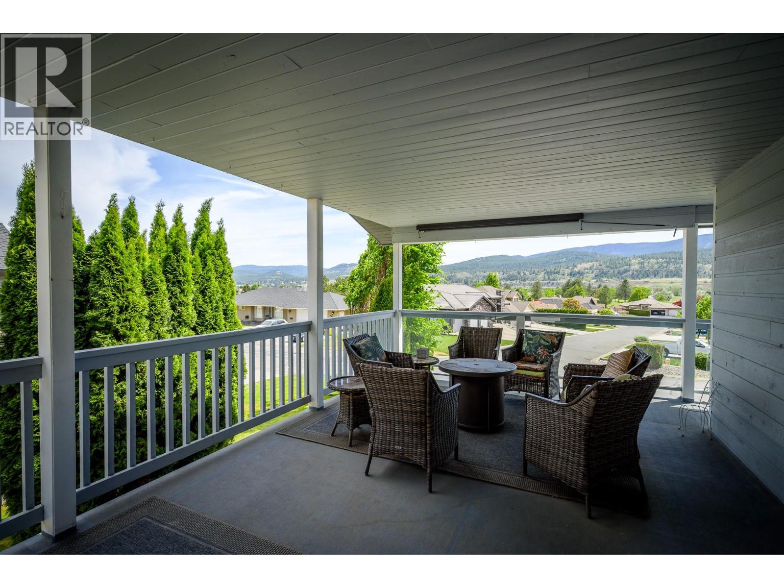 3445 Navatanee Drive, Kamloops, British Columbia  V2H 1S1 - Photo 10 - 10387412