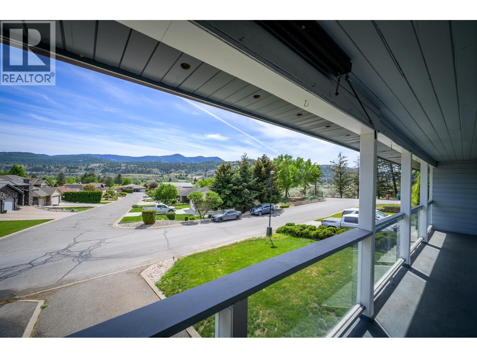3445 Navatanee Drive, Kamloops, British Columbia  V2H 1S1 - Photo 12 - 10387412