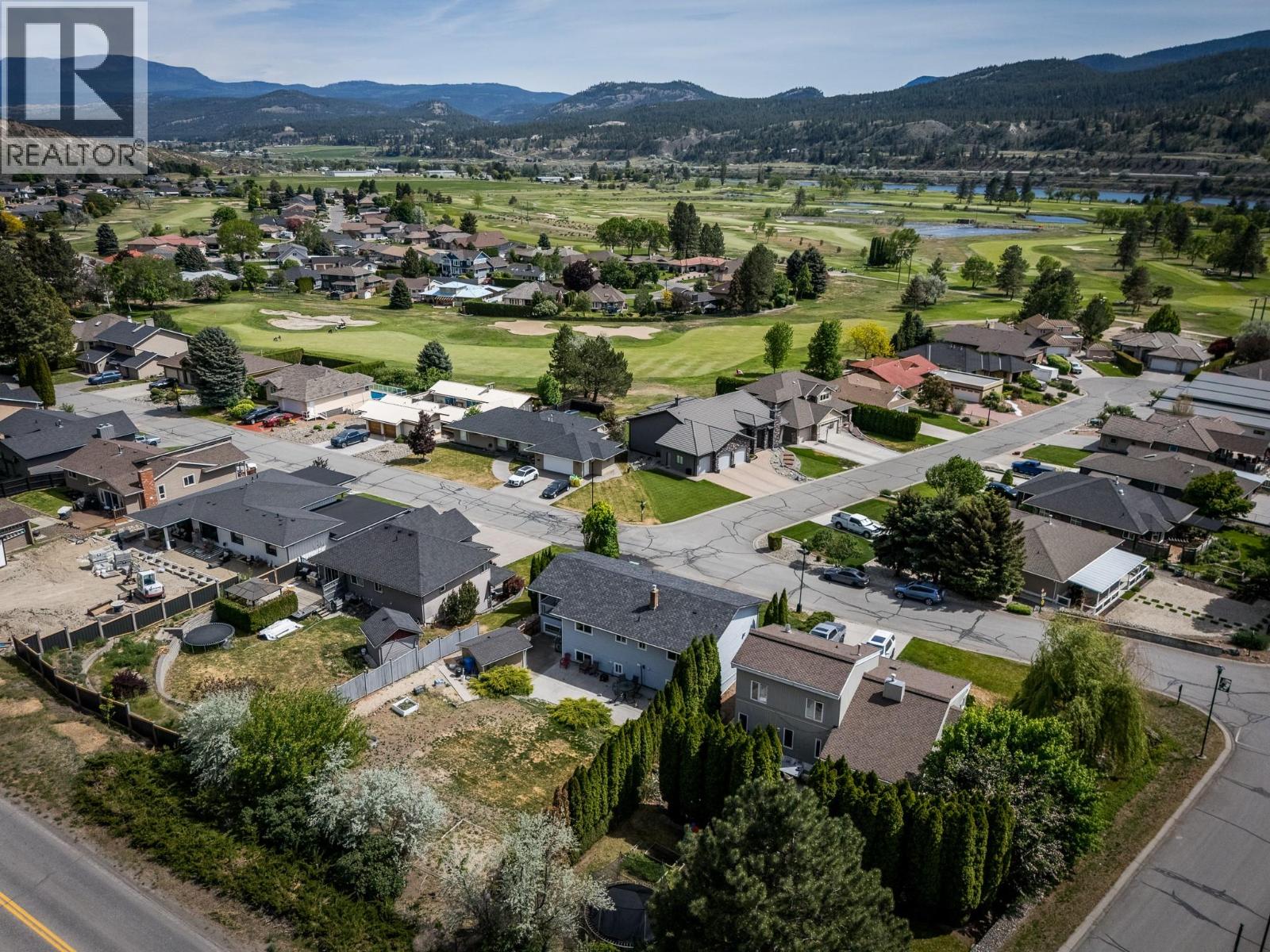 3445 Navatanee Drive, Kamloops, British Columbia  V2H 1S1 - Photo 35 - 10387412