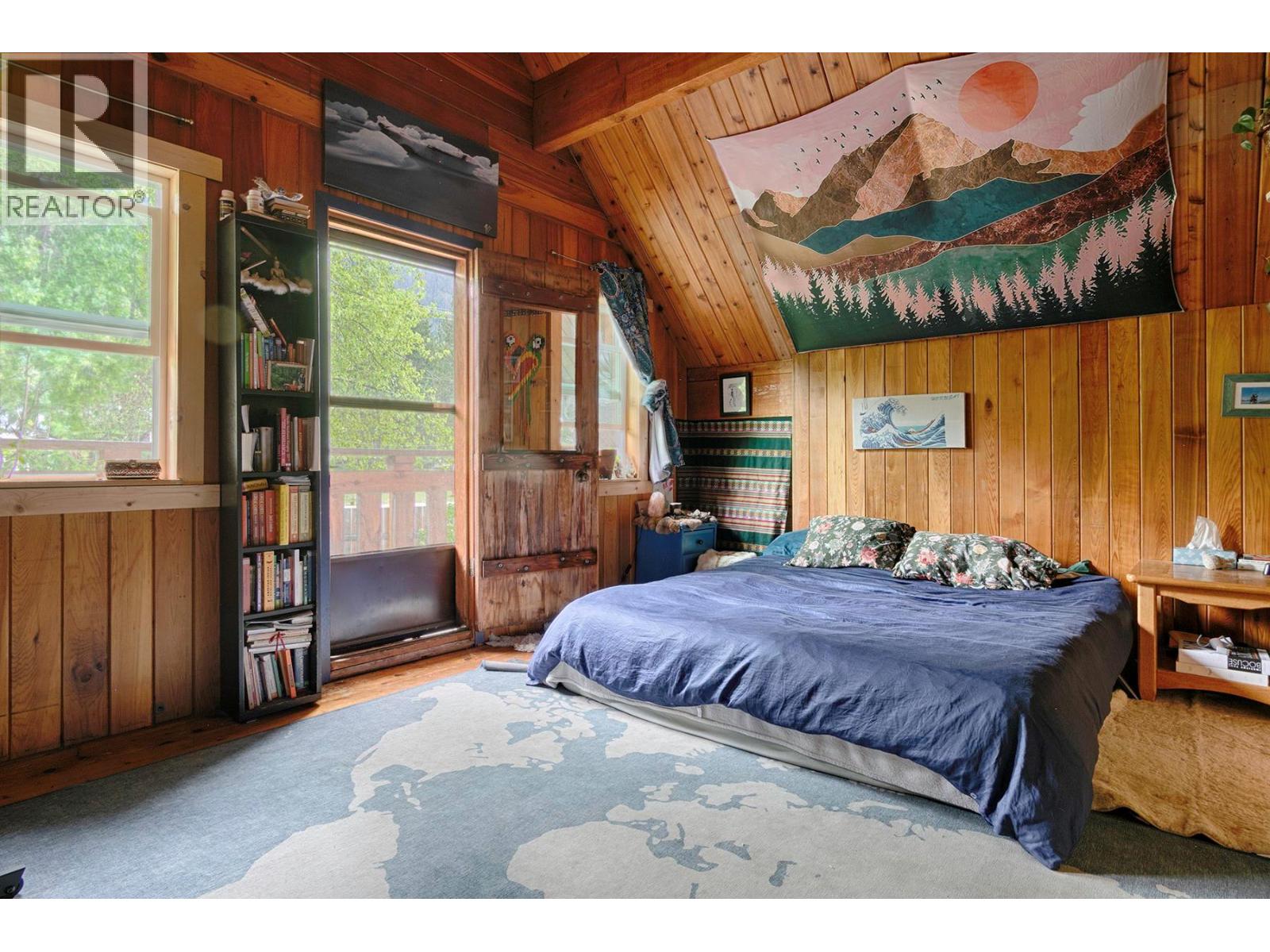 1013 Slocan Street, Slocan, British Columbia  V1L 2C0 - Photo 16 - 10387377
