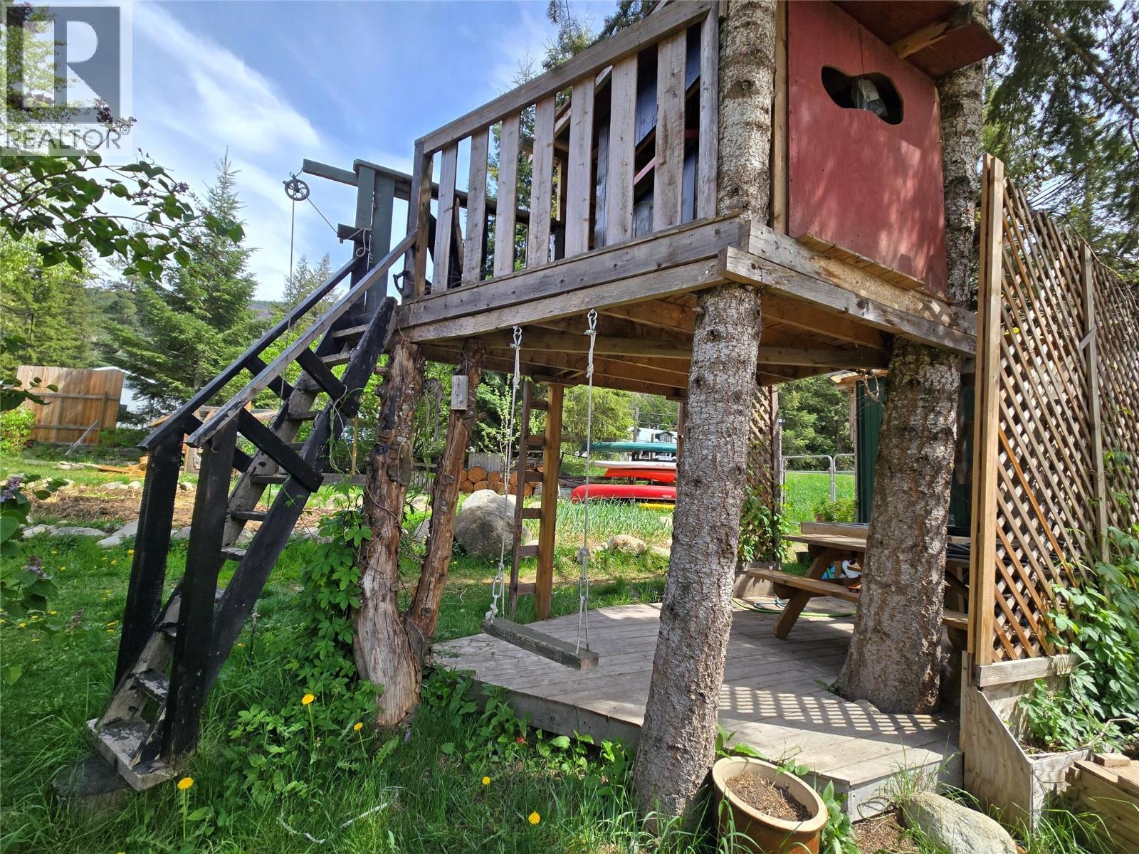 1013 Slocan Street, Slocan, British Columbia  V1L 2C0 - Photo 31 - 10387377