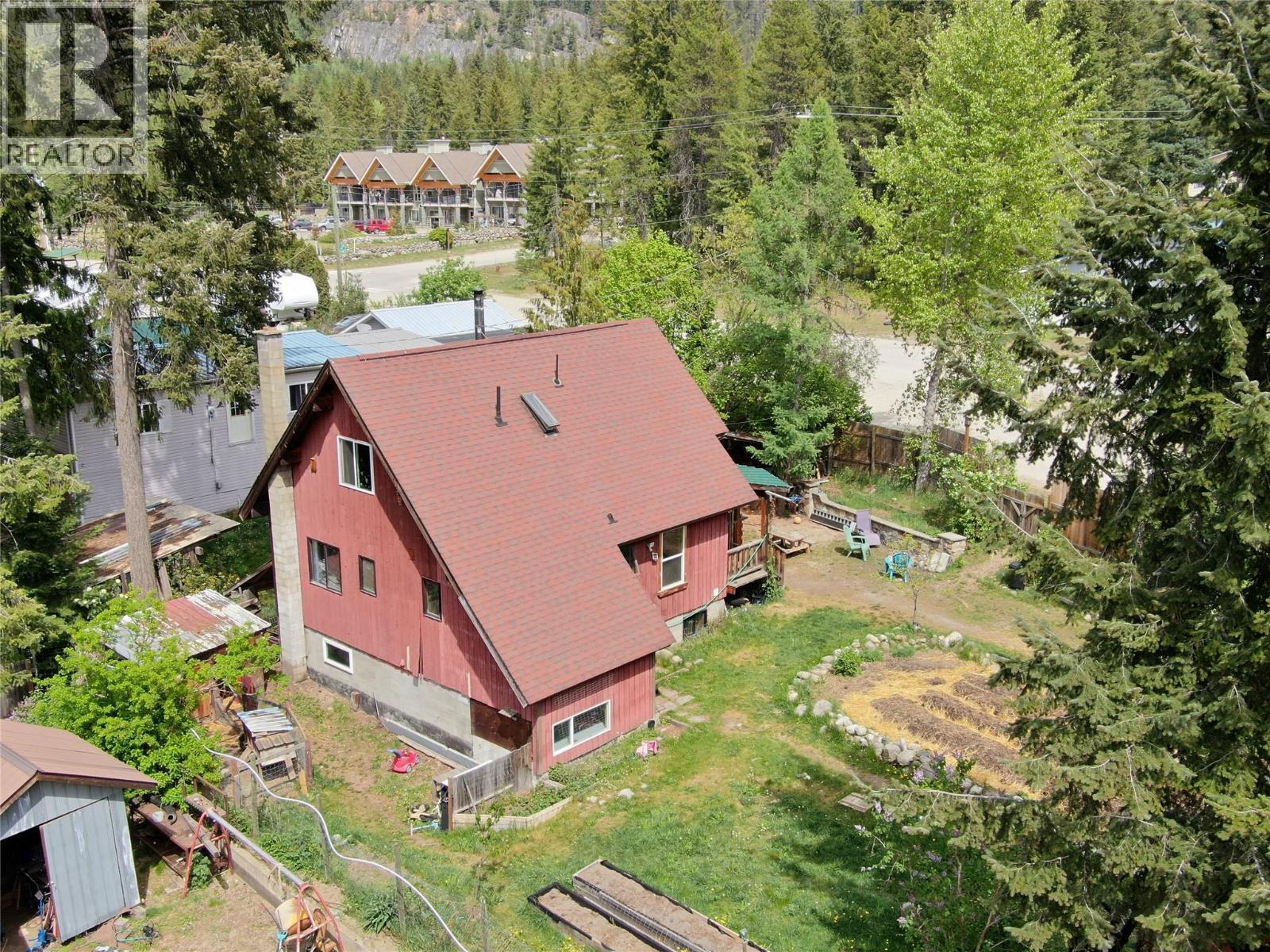 1013 Slocan Street, Slocan, British Columbia  V1L 2C0 - Photo 42 - 10387377
