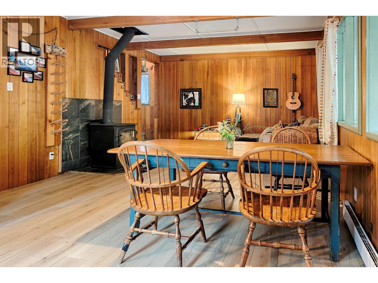1013 Slocan Street, Slocan, British Columbia  V1L 2C0 - Photo 6 - 10387377