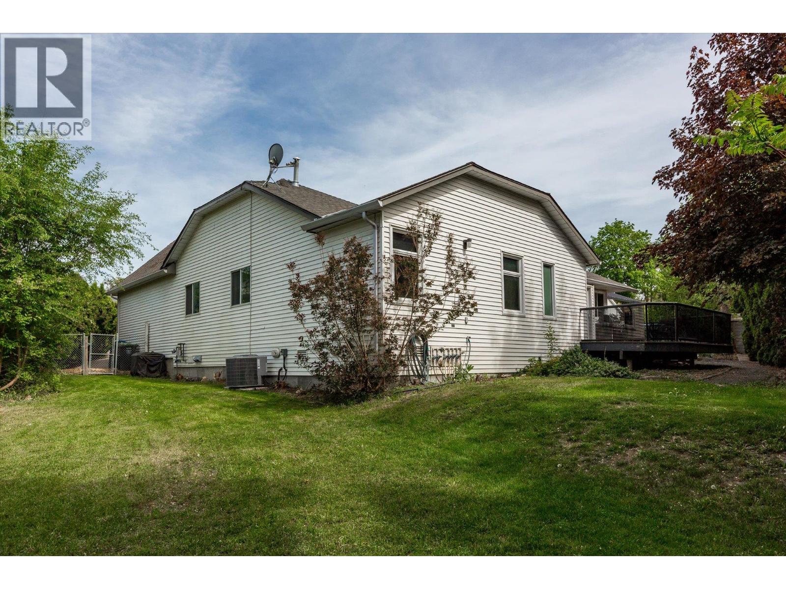 3418 Mariposa Court, Kelowna, British Columbia  V1W 2S9 - Photo 41 - 10387359