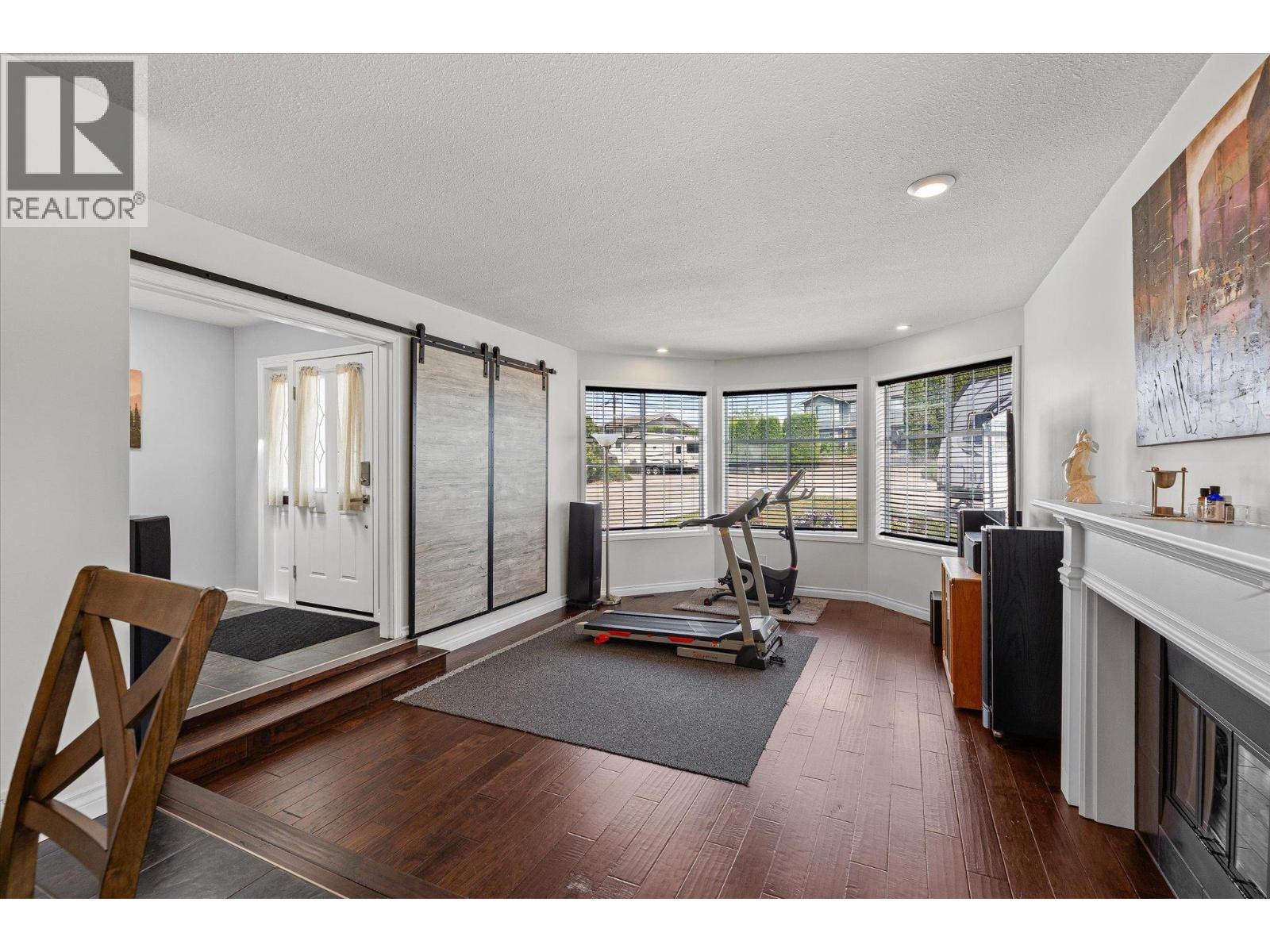 3418 Mariposa Court, Kelowna, British Columbia  V1W 2S9 - Photo 6 - 10387359
