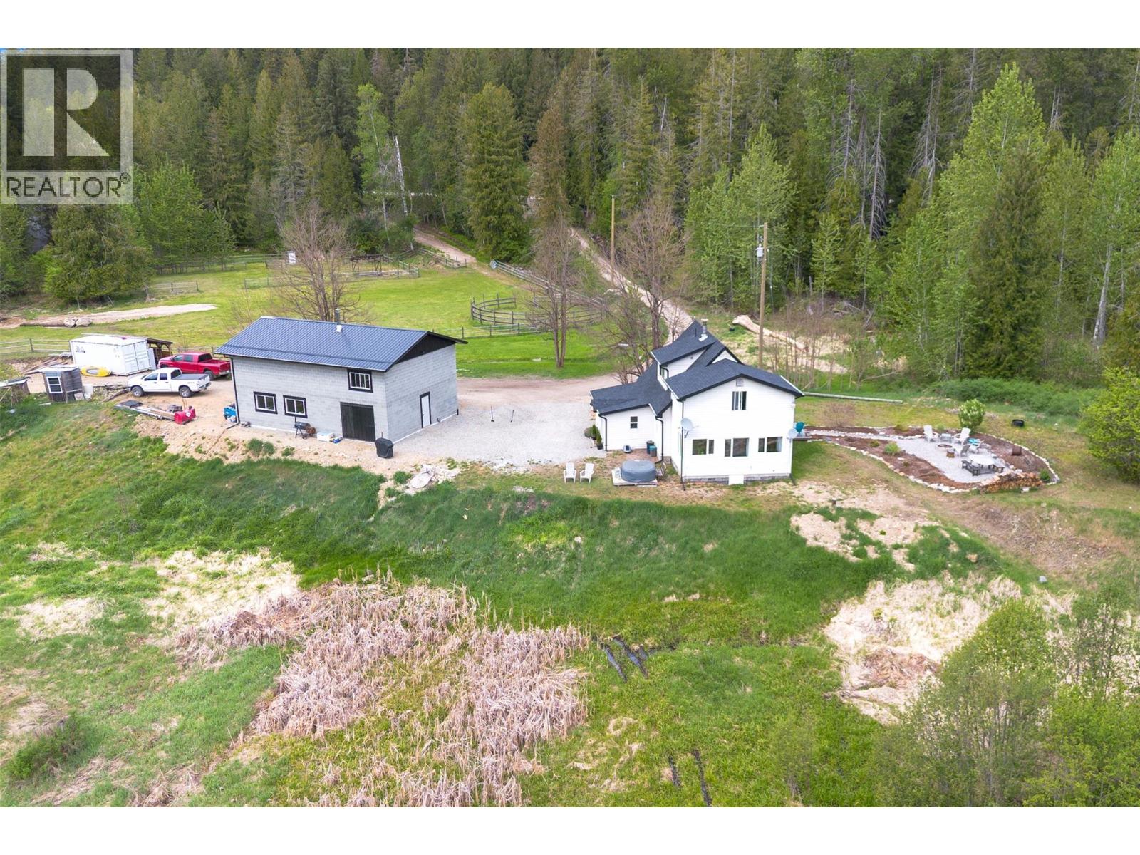 2904 Enderby Mabel Lake Road, enderby, British Columbia