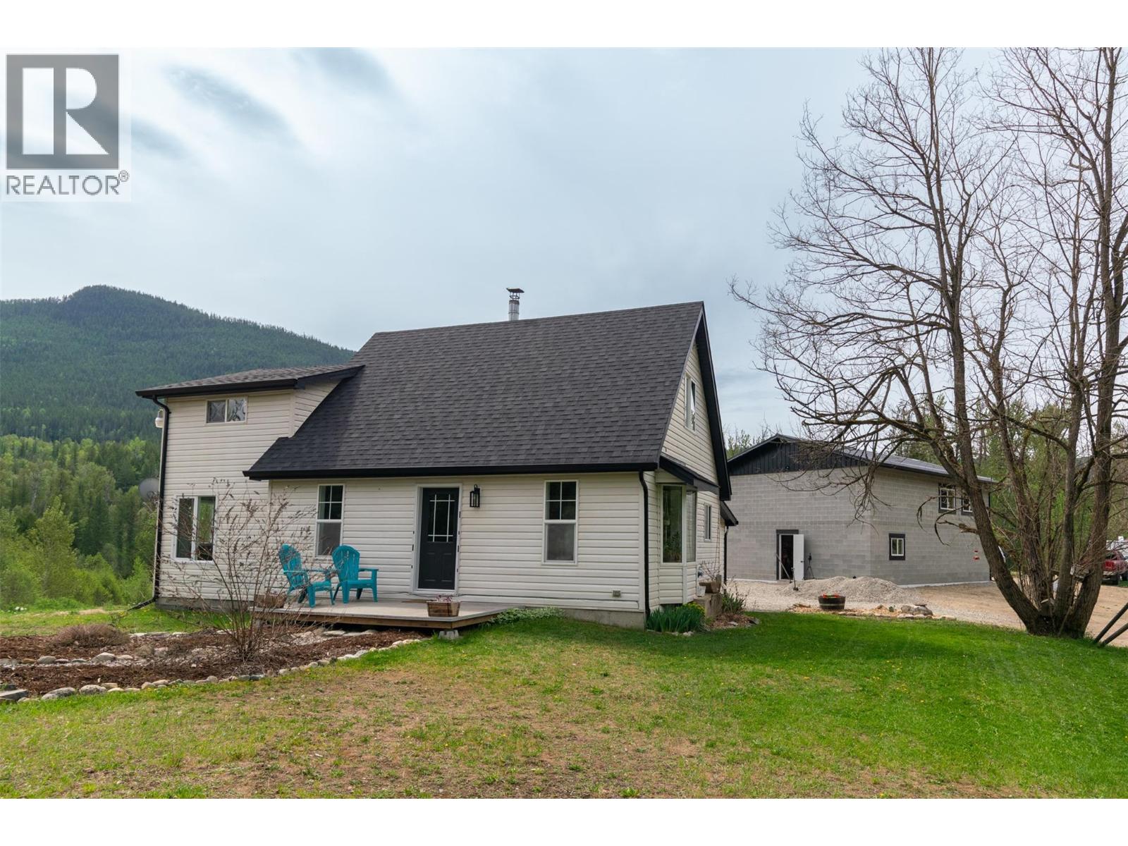 2904 Enderby Mabel Lake Road, Enderby, British Columbia  V0E 1V5 - Photo 41 - 10387333