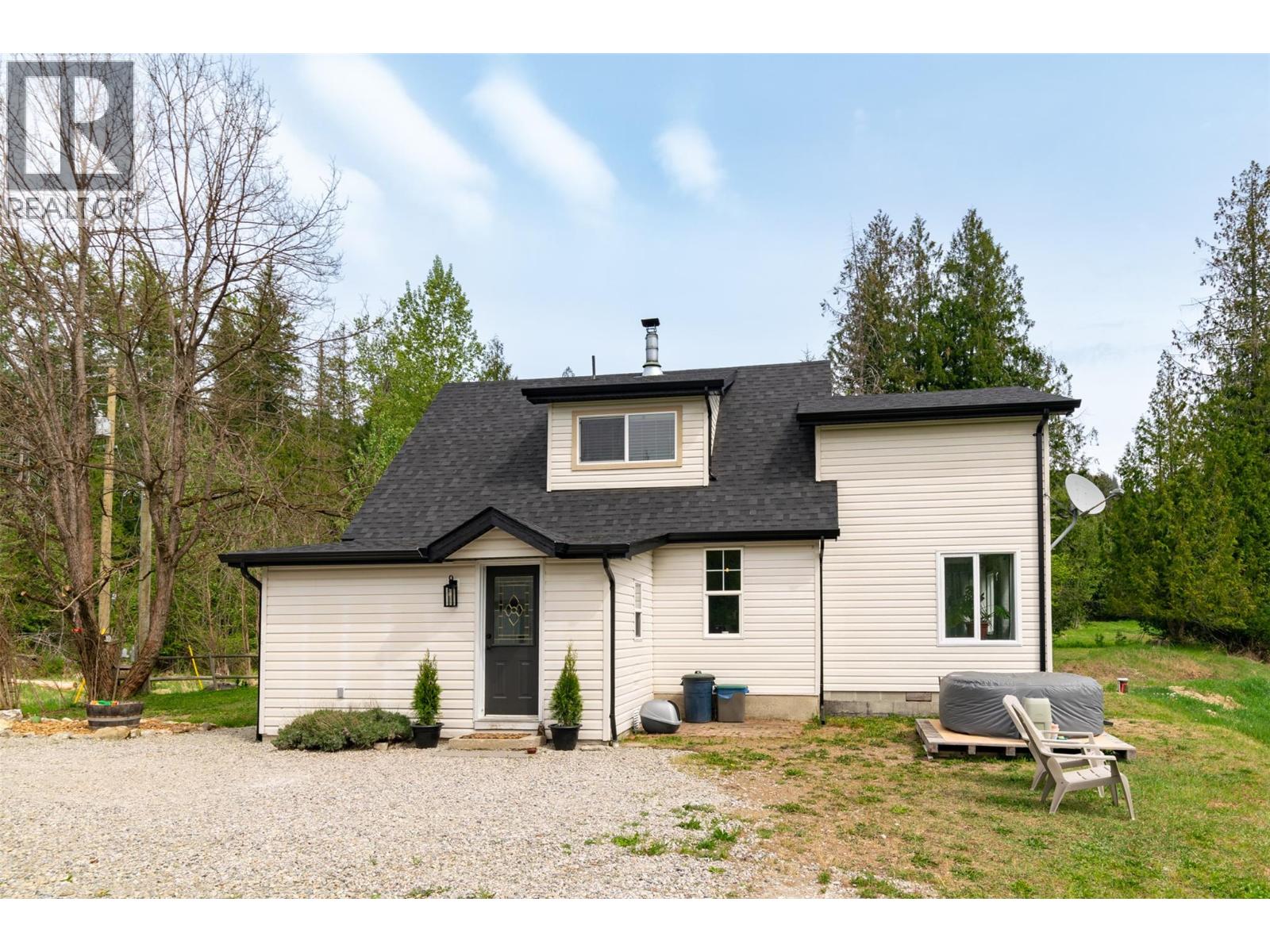 2904 Enderby Mabel Lake Road, Enderby, British Columbia  V0E 1V5 - Photo 47 - 10387333