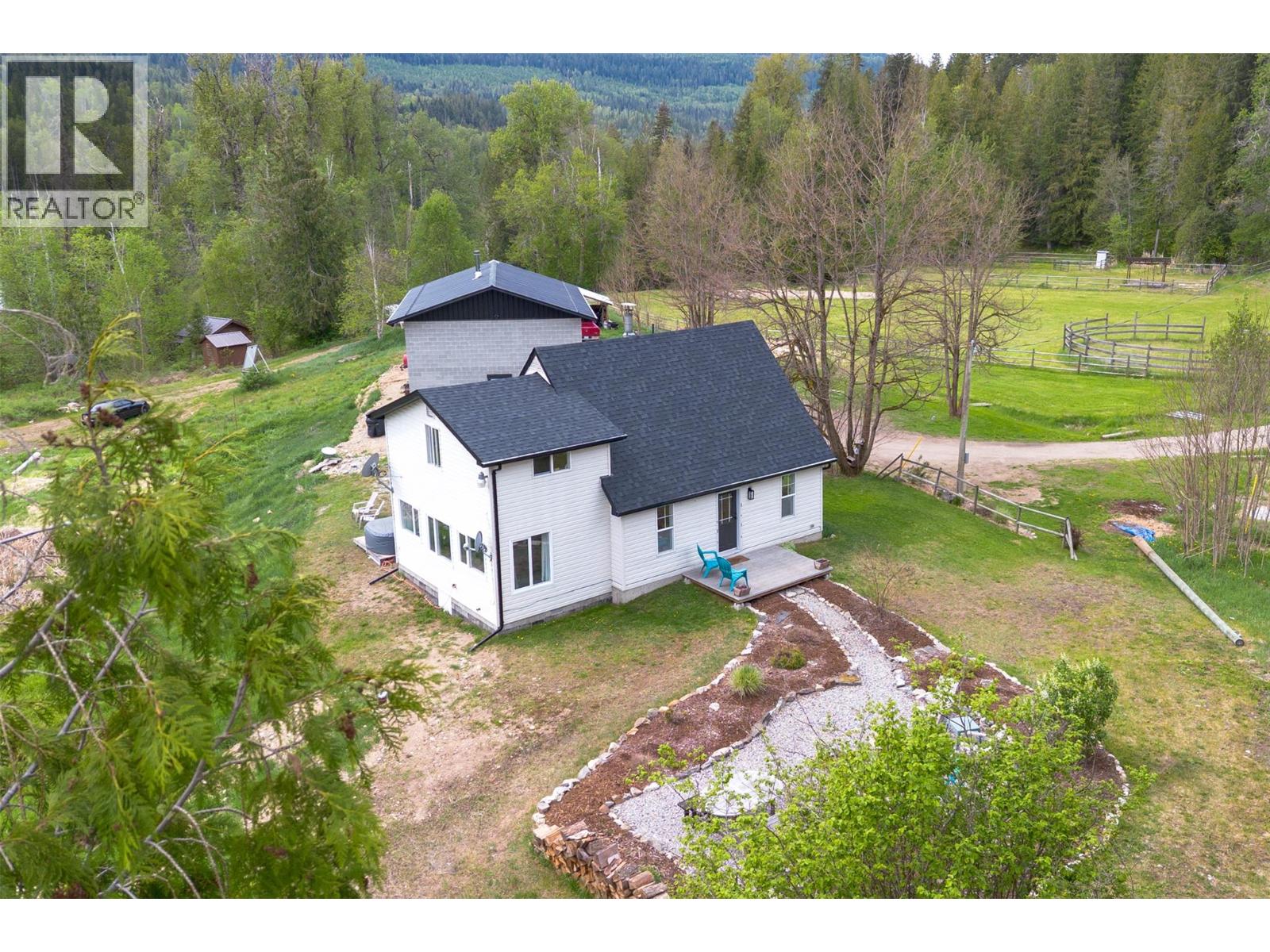 2904 Enderby Mabel Lake Road, Enderby, British Columbia  V0E 1V5 - Photo 75 - 10387333