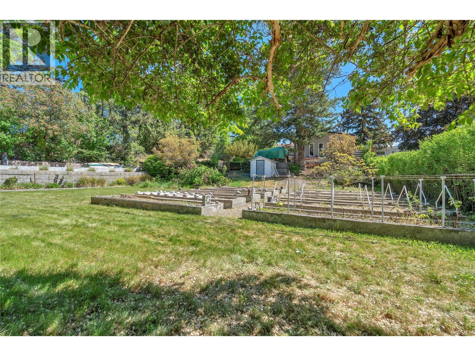 1213 Lambert Drive, Penticton, British Columbia  V2A 8Y5 - Photo 84 - 10387244