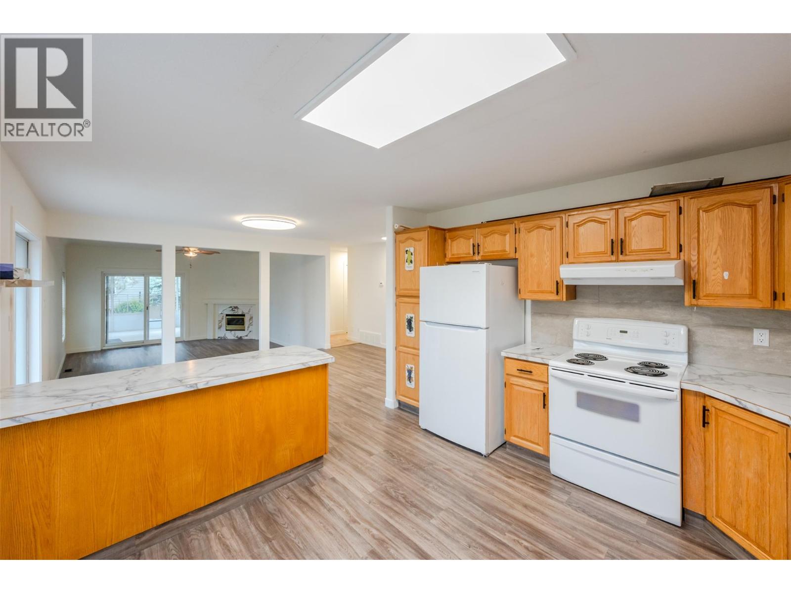 9702 Sargeant Street, Summerland, British Columbia  V0H 1Z3 - Photo 12 - 10387561