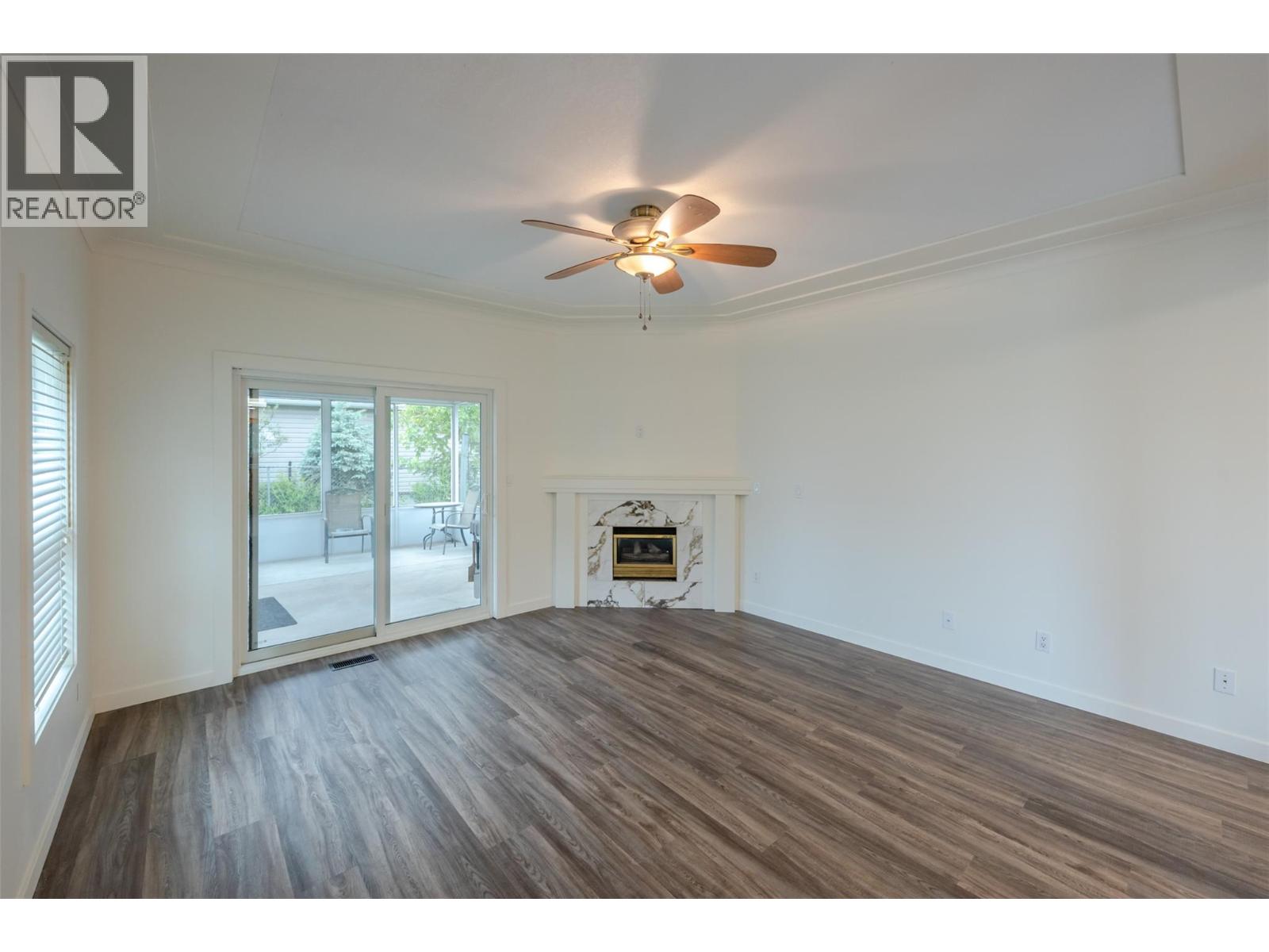 9702 Sargeant Street, Summerland, British Columbia  V0H 1Z3 - Photo 2 - 10387561