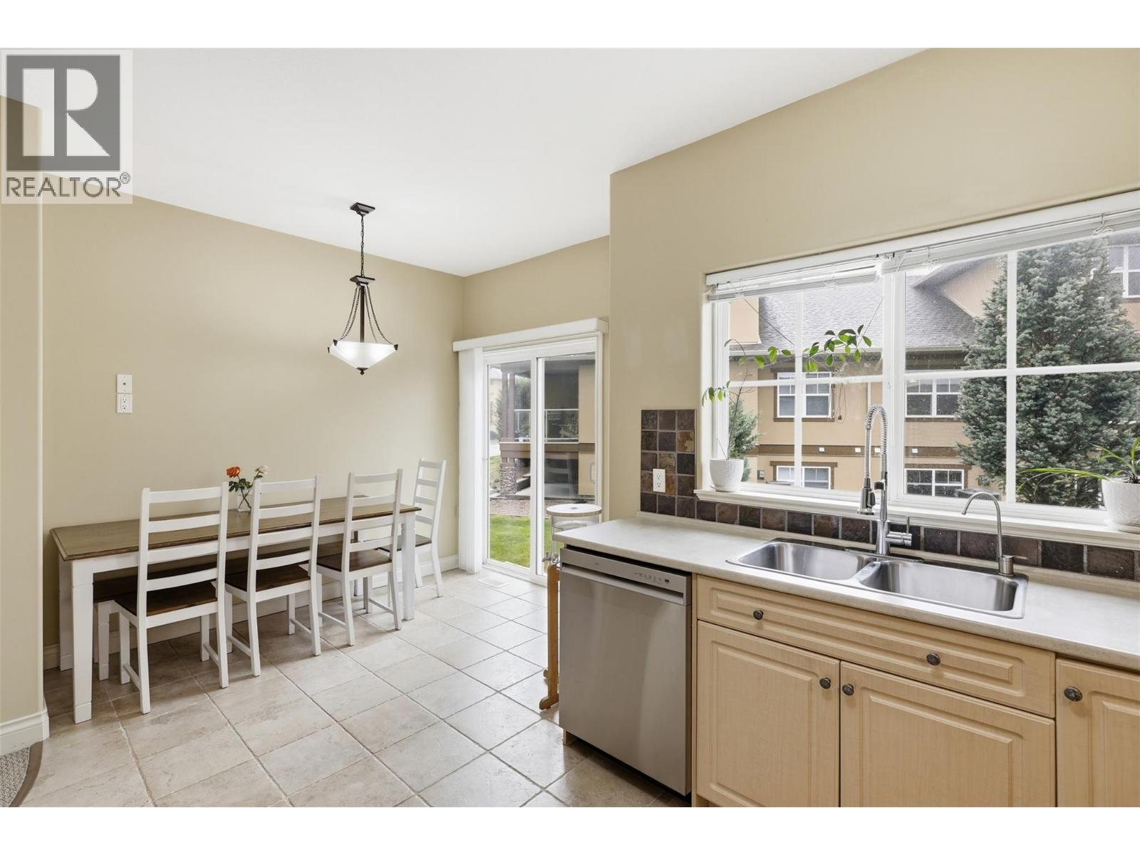 1055 Aberdeen Drive Unit# 30, Kamloops, British Columbia  V1S 2A7 - Photo 7 - 10387560