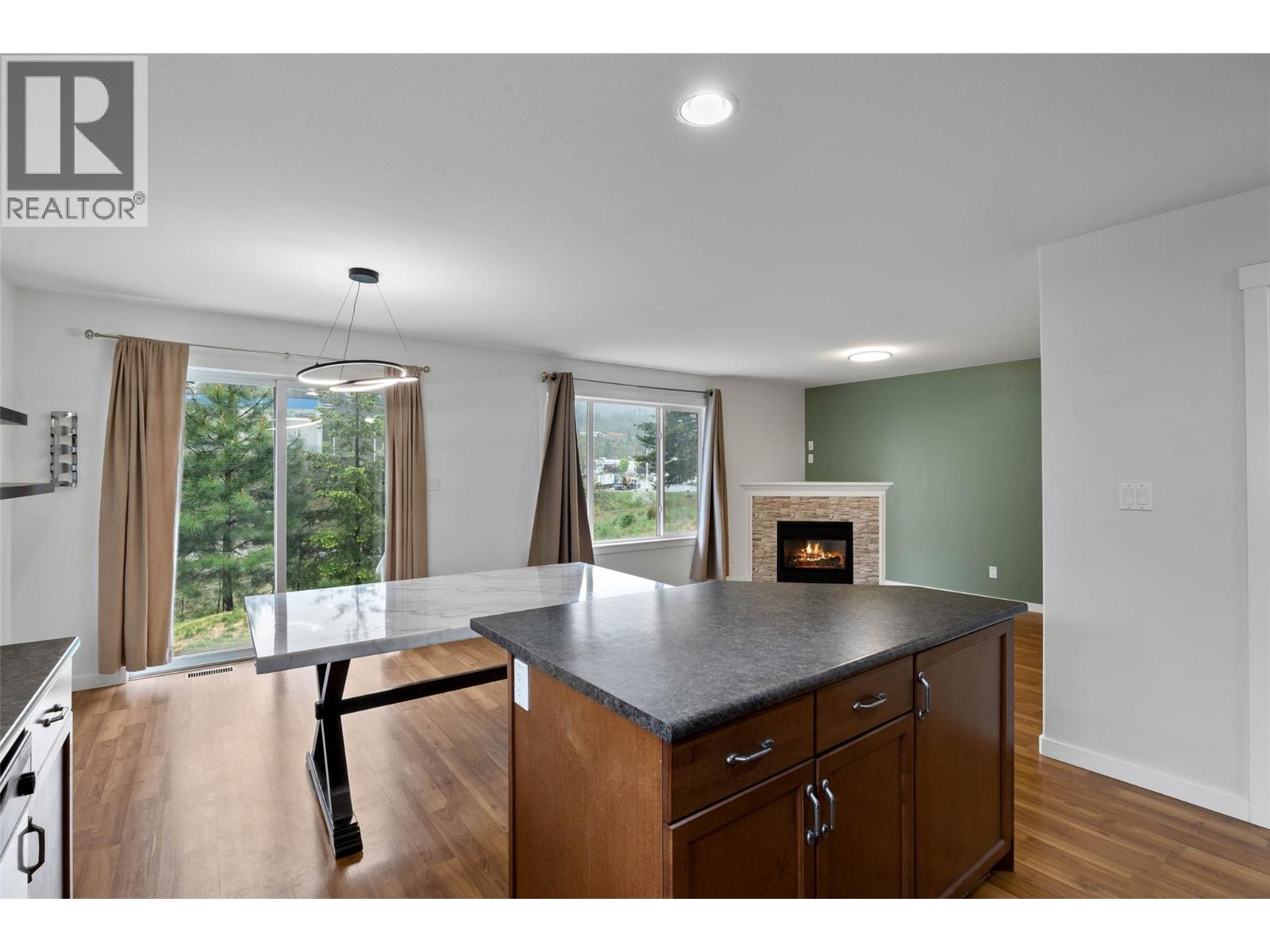 1855 Hillside Drive Unit# 32, Kamloops, British Columbia  V2E 0A2 - Photo 11 - 10387526