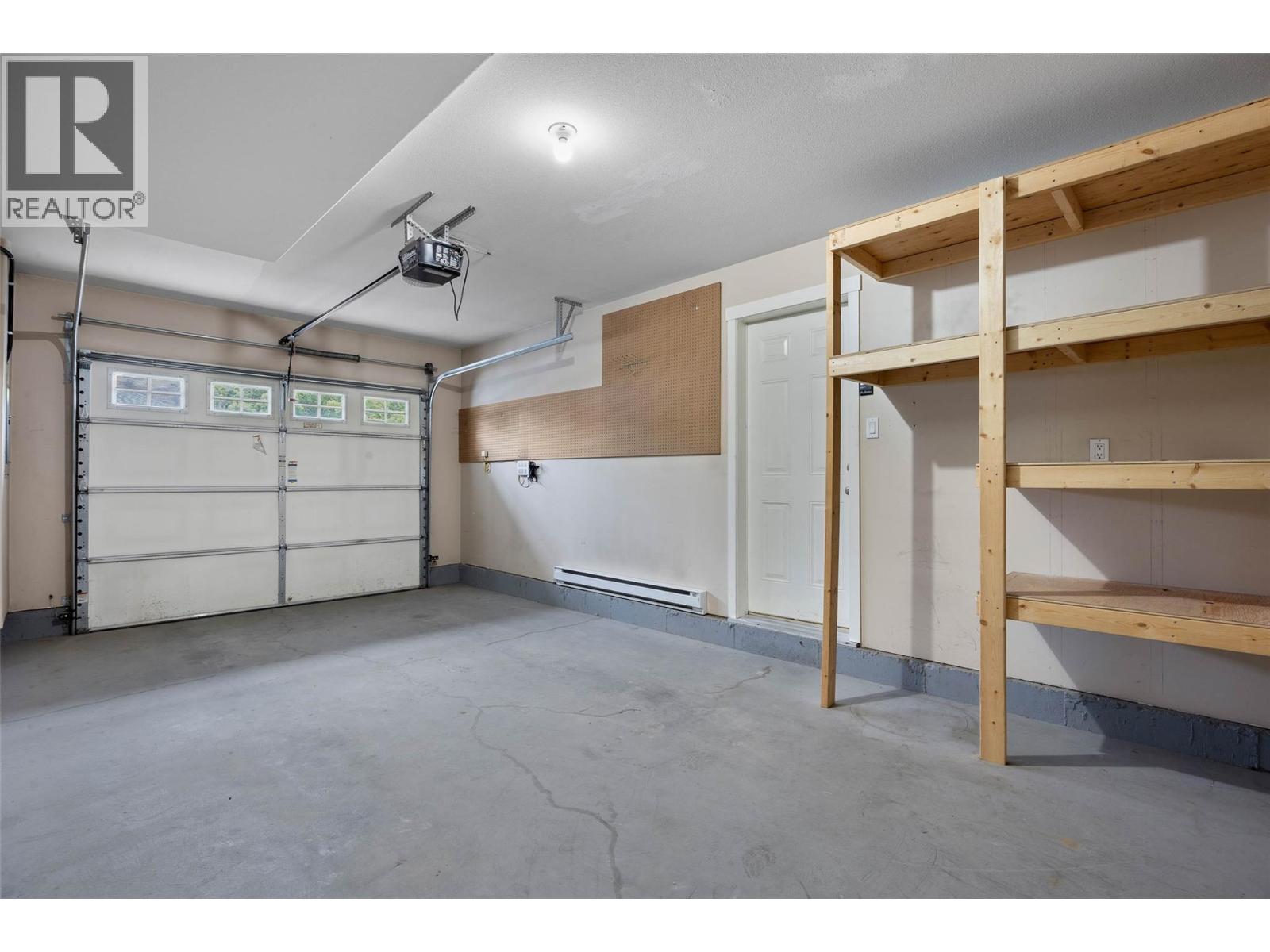 1855 Hillside Drive Unit# 32, Kamloops, British Columbia  V2E 0A2 - Photo 28 - 10387526