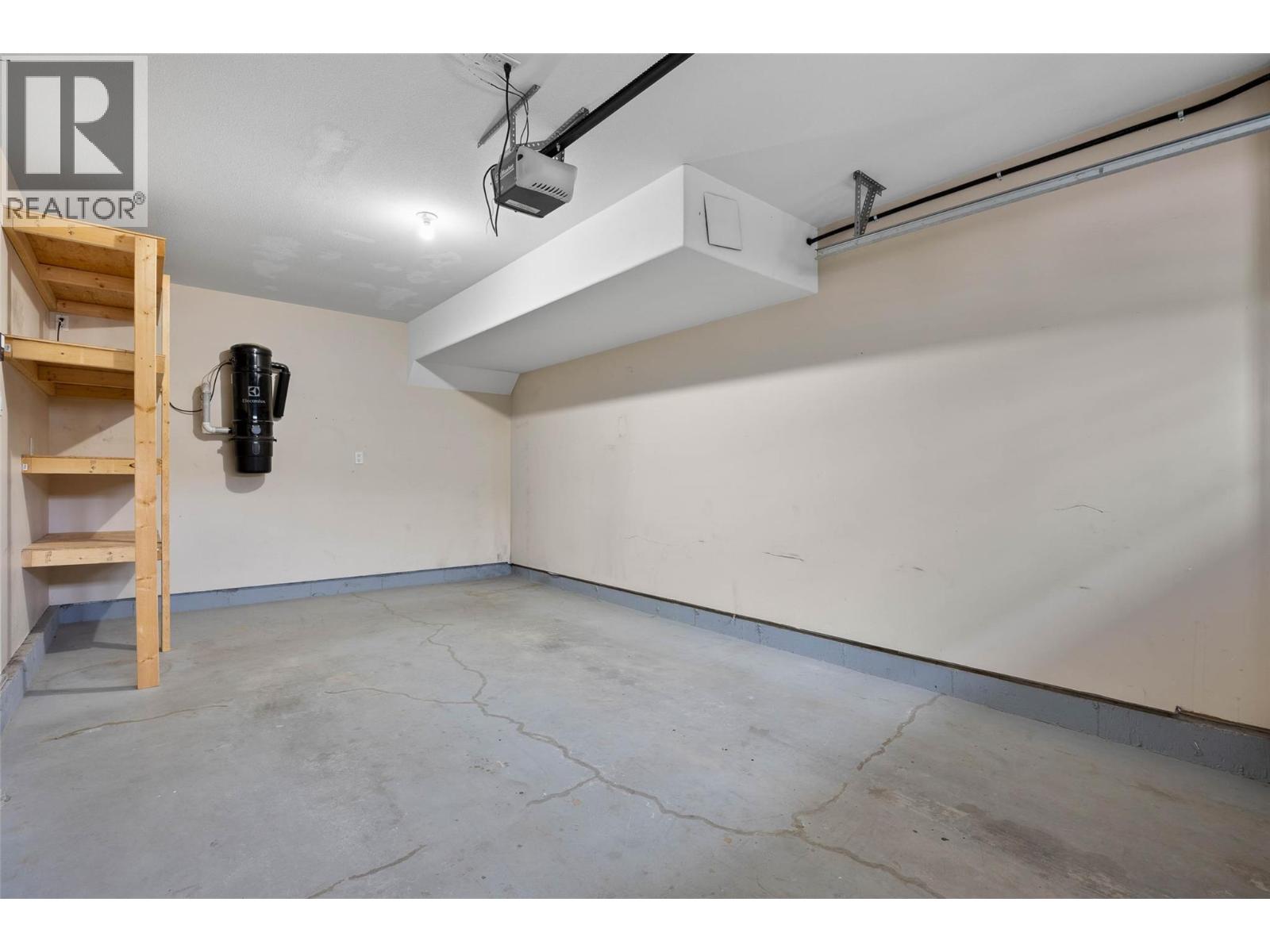 1855 Hillside Drive Unit# 32, Kamloops, British Columbia  V2E 0A2 - Photo 29 - 10387526