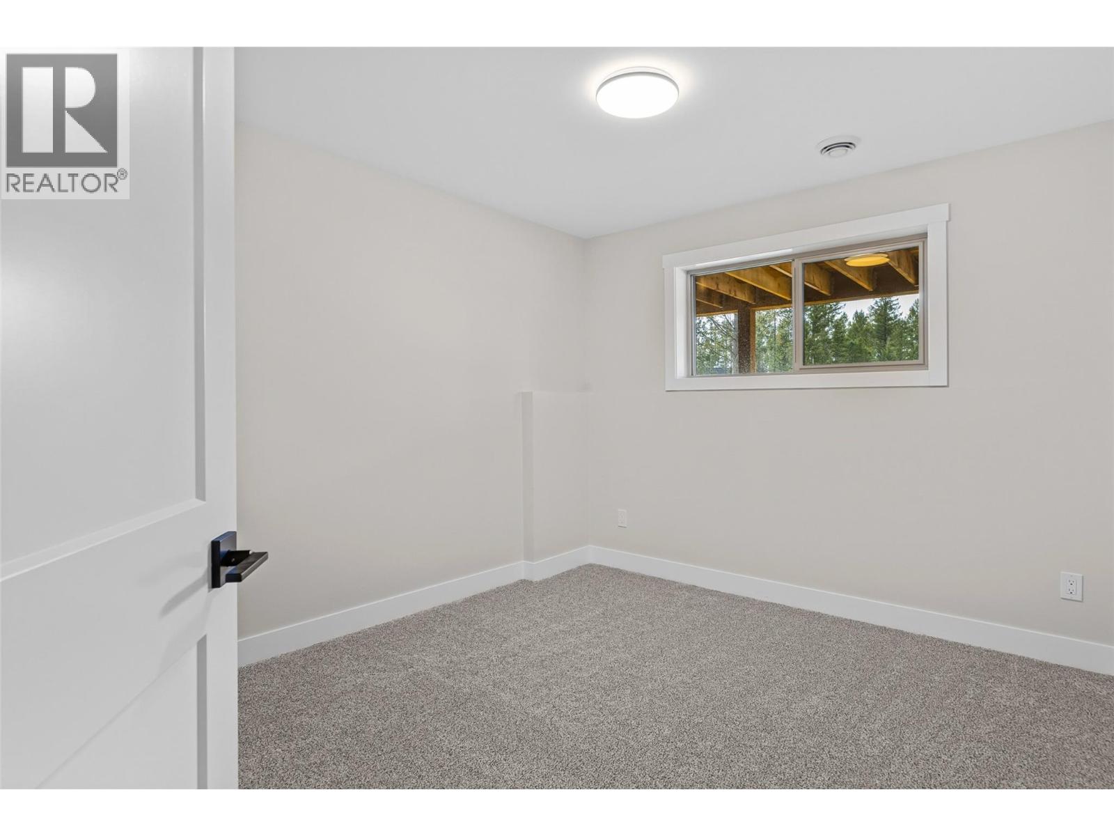 1210 Swansea Crescent, Windermere, British Columbia  V0B 1J0 - Photo 24 - 10387489