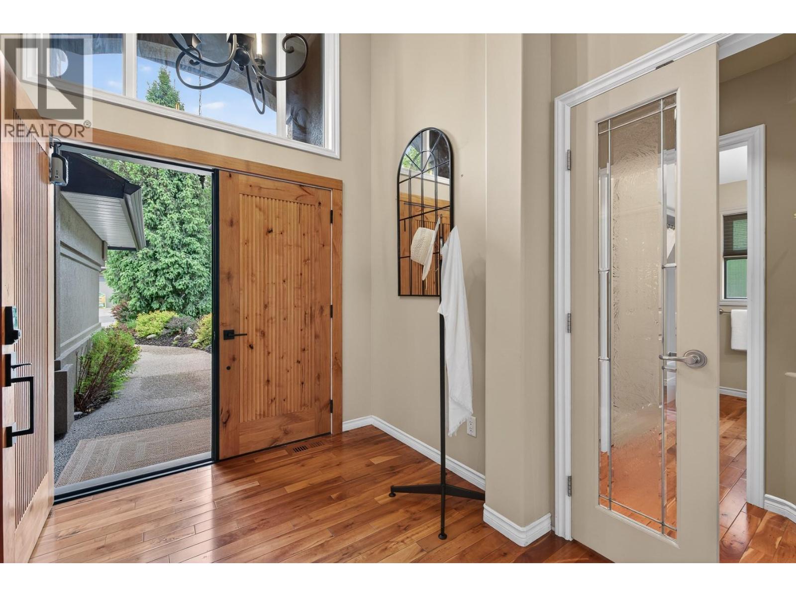3929 Gallaghers Circle, Kelowna, British Columbia  V1W 3Z9 - Photo 44 - 10387357