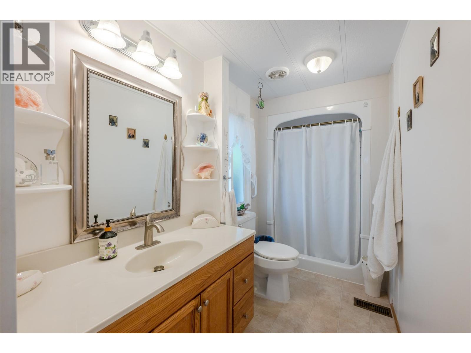 6601 Tucelnuit Drive Unit# 113, Oliver, British Columbia  V0H 1T3 - Photo 25 - 10387385