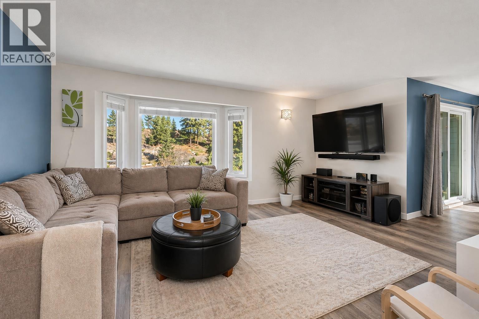 12595 Taylor Place, Summerland, British Columbia  V0H 1Z8 - Photo 8 - 10387591