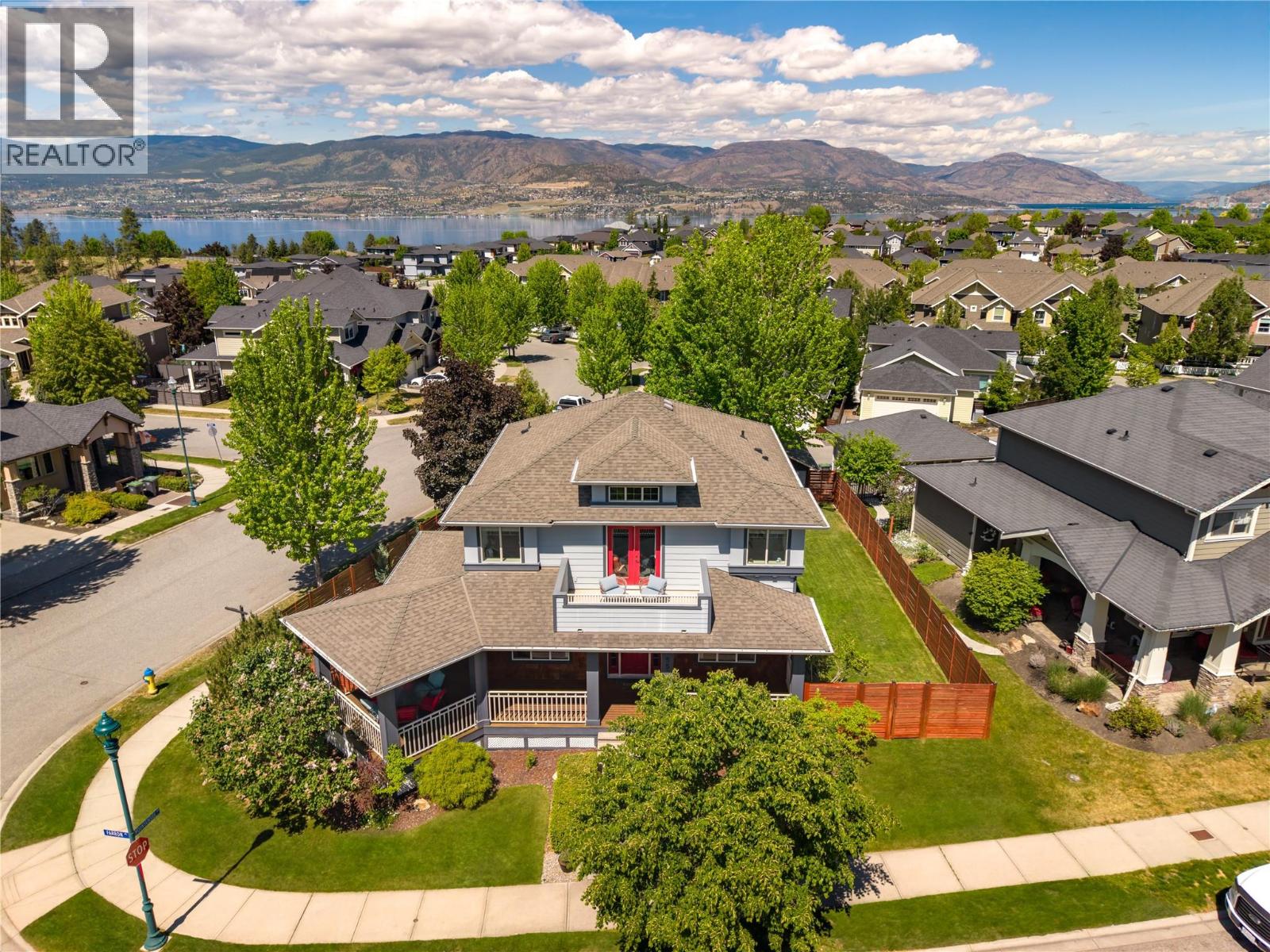 5532 Farron Place, kelowna, British Columbia