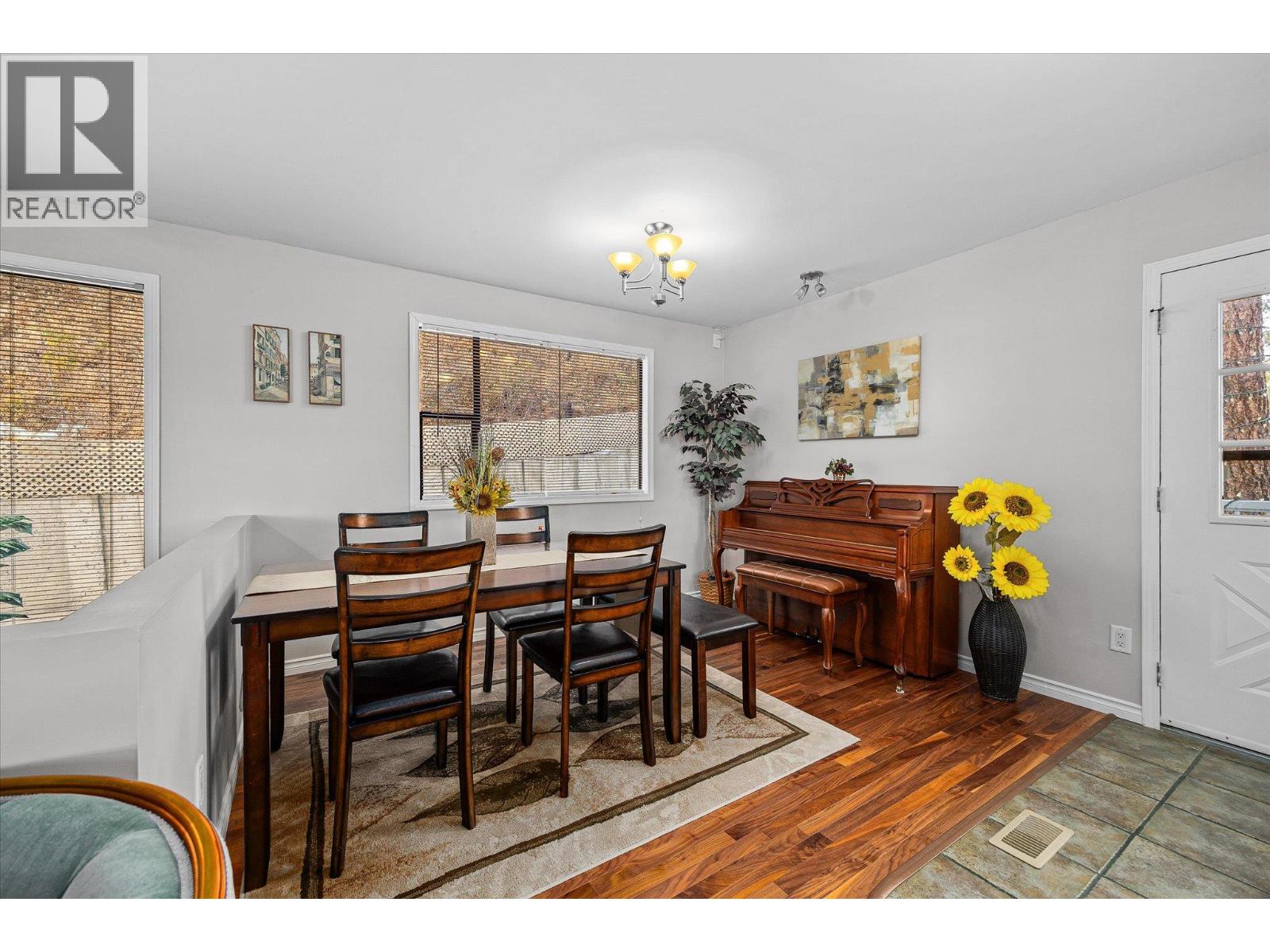 5821 Atkinson Crescent, Peachland, British Columbia  V0H 1X4 - Photo 13 - 10387170