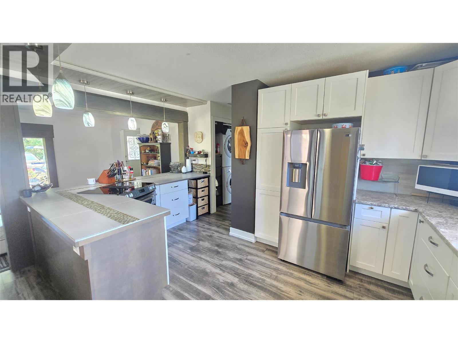 1151 Schubert Drive, Kamloops, British Columbia  V2B 7M4 - Photo 12 - 10387536