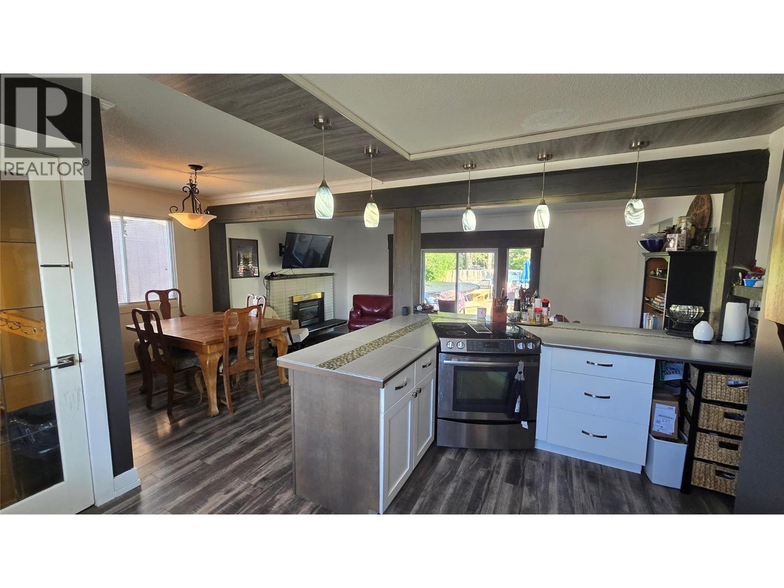 1151 Schubert Drive, Kamloops, British Columbia  V2B 7M4 - Photo 13 - 10387536