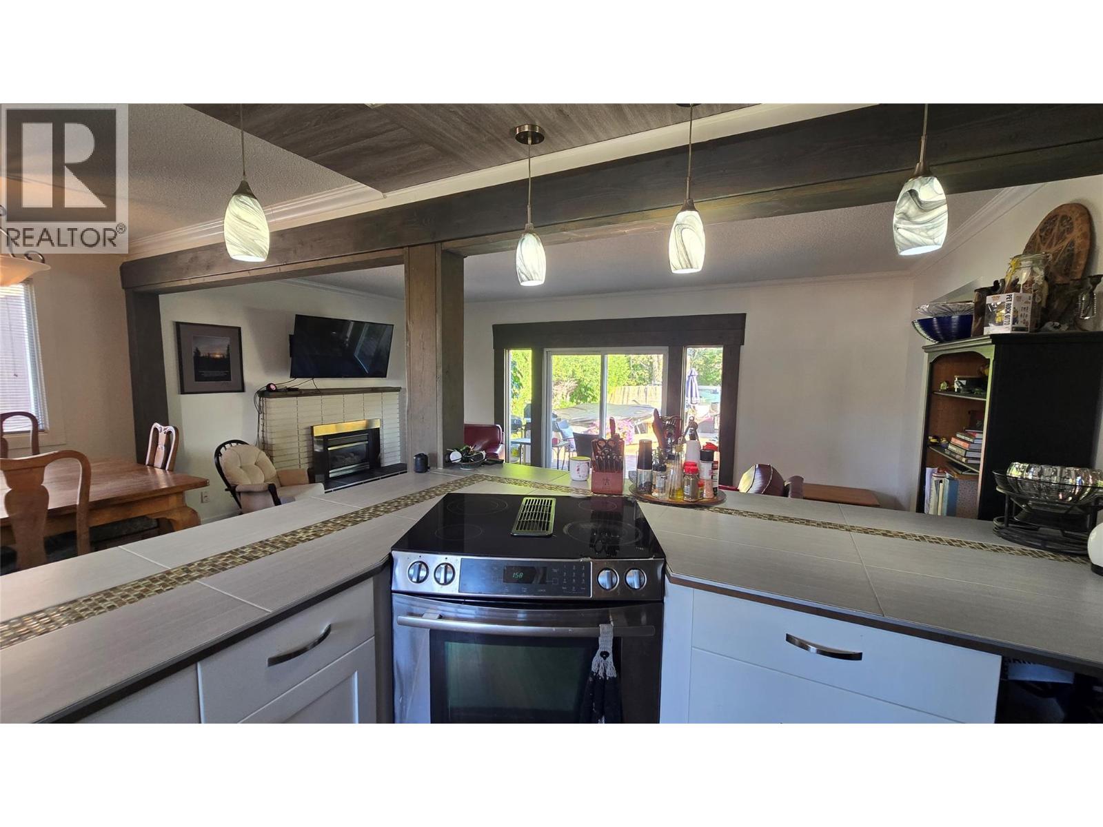 1151 Schubert Drive, Kamloops, British Columbia  V2B 7M4 - Photo 14 - 10387536