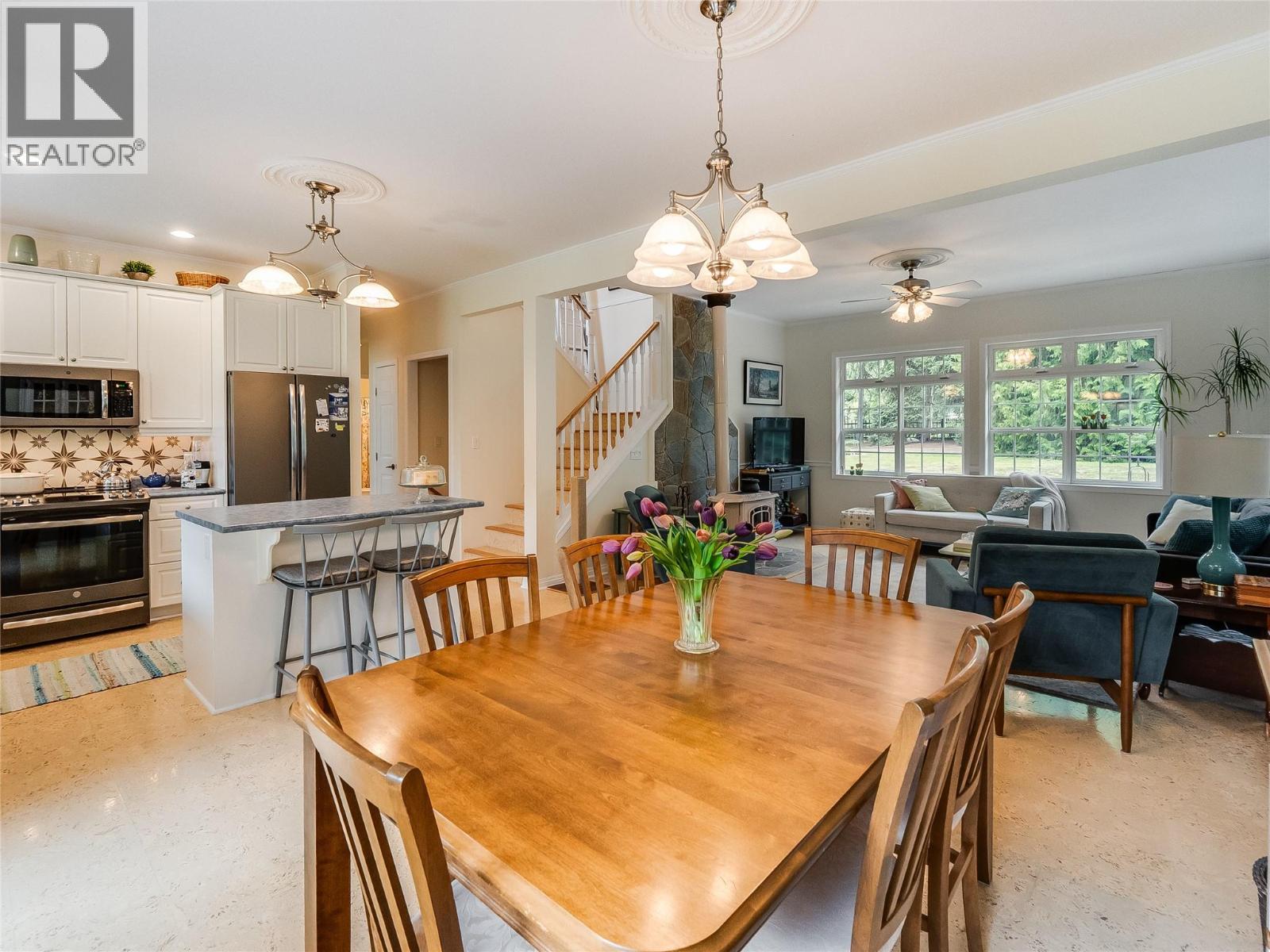 3275 Broadwater Road, Robson, British Columbia  V0G 1X0 - Photo 23 - 10386895