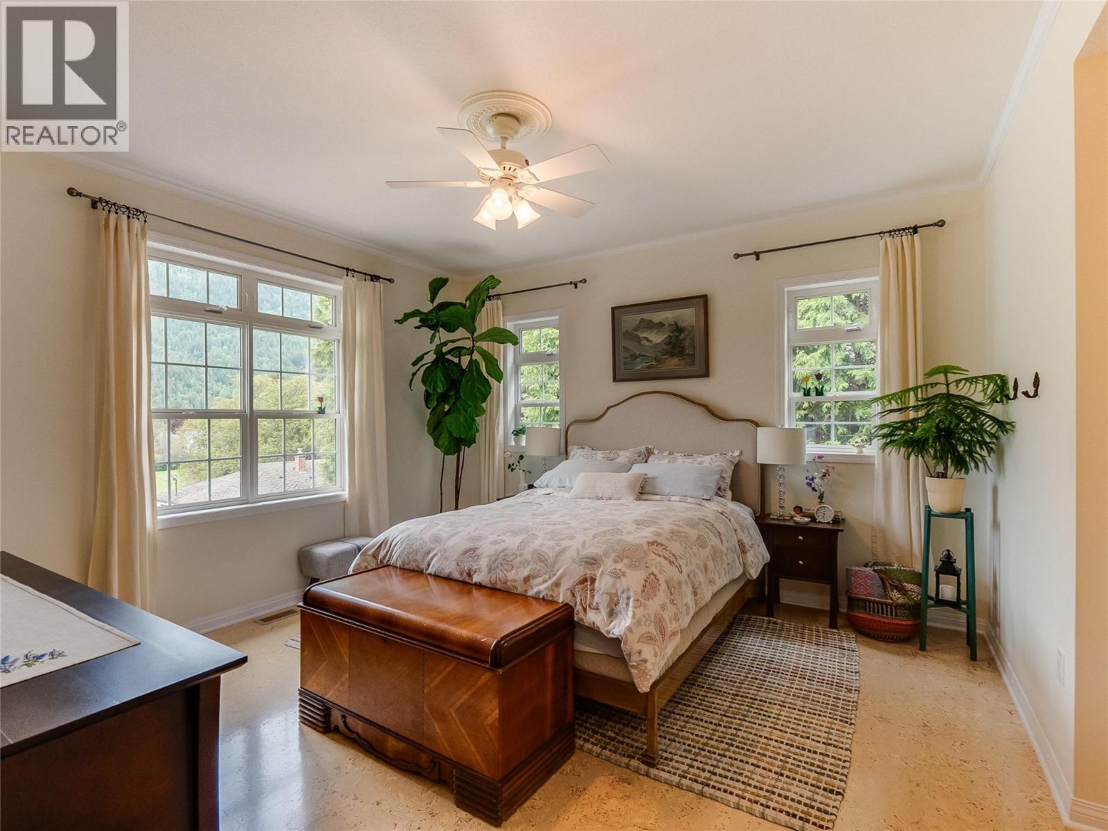 3275 Broadwater Road, Robson, British Columbia  V0G 1X0 - Photo 24 - 10386895