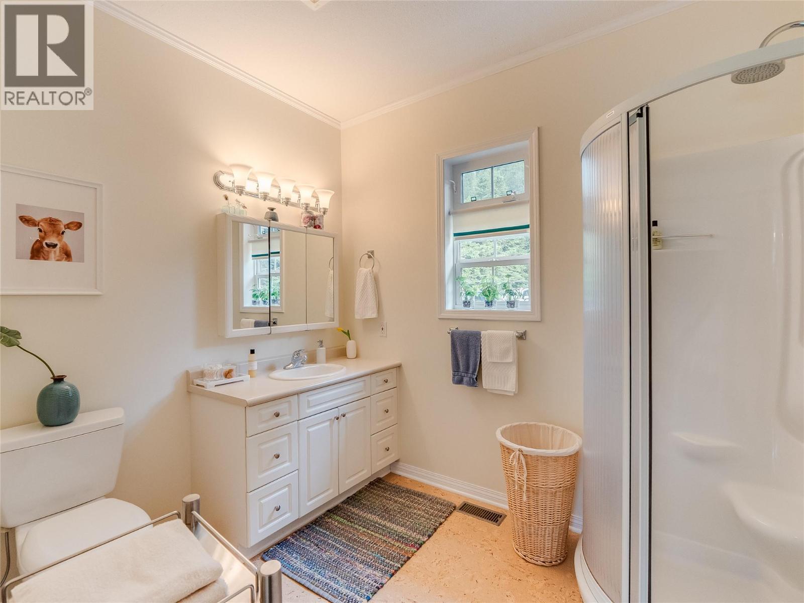 3275 Broadwater Road, Robson, British Columbia  V0G 1X0 - Photo 26 - 10386895