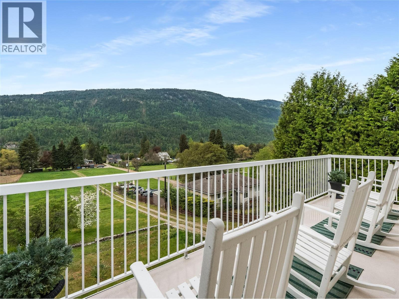 3275 Broadwater Road, Robson, British Columbia  V0G 1X0 - Photo 41 - 10386895