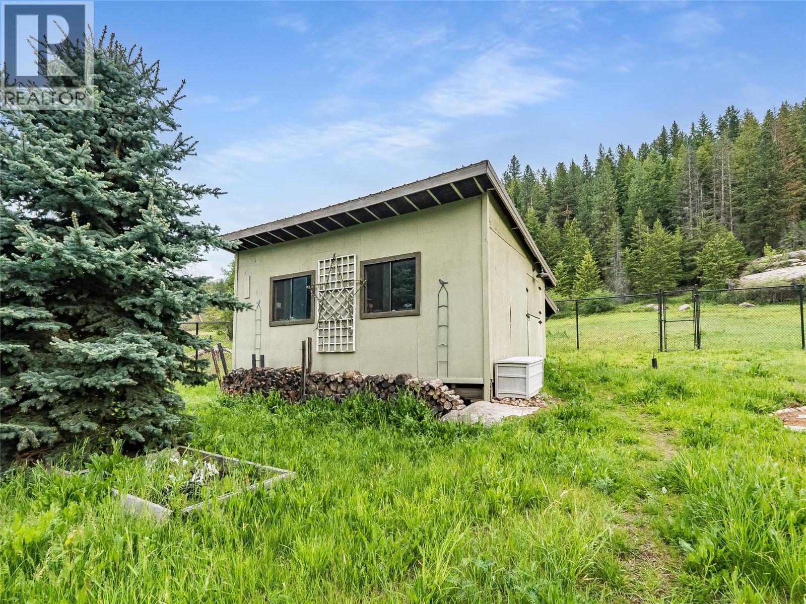 3275 Broadwater Road, Robson, British Columbia  V0G 1X0 - Photo 55 - 10386895