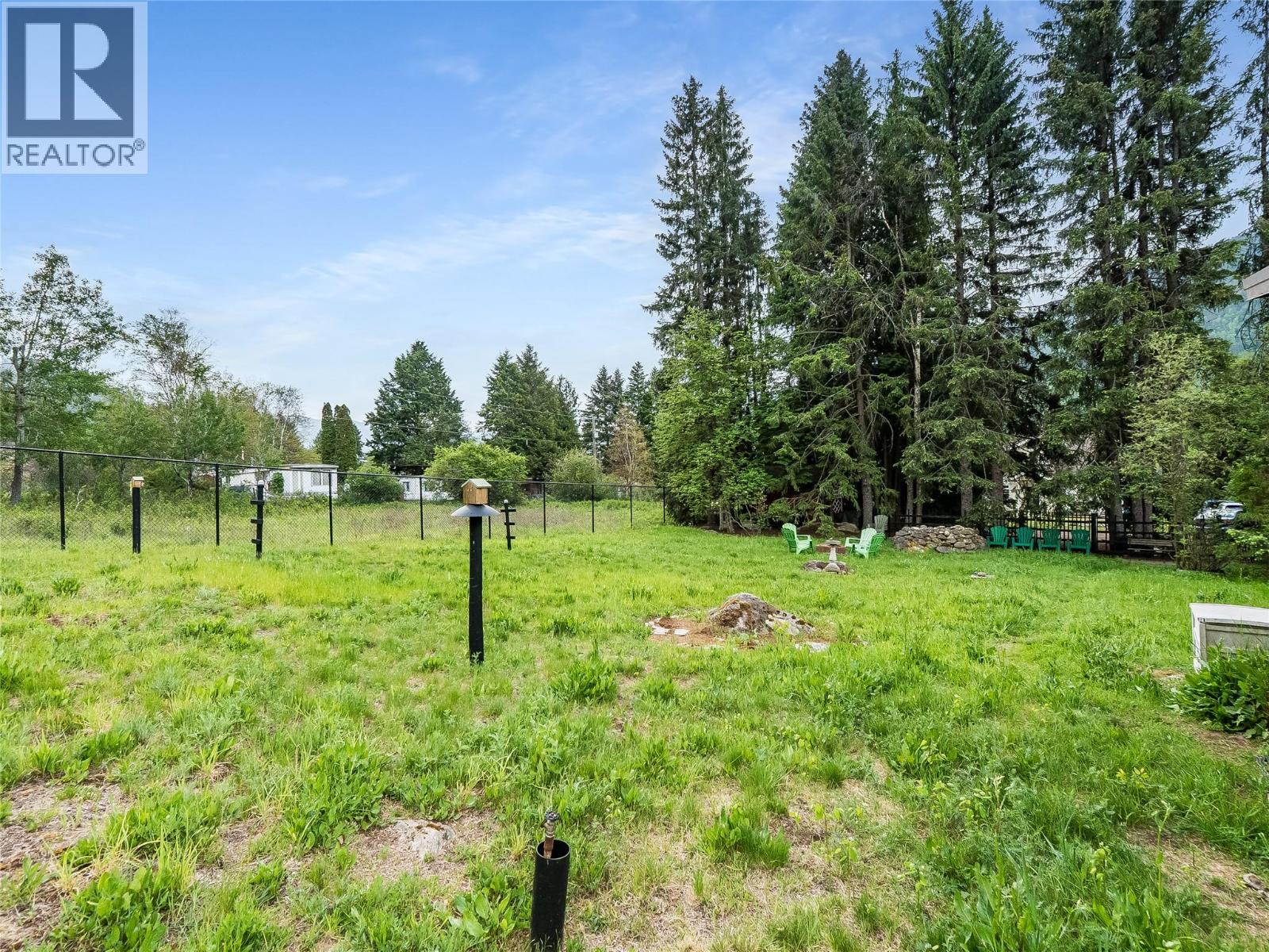 3275 Broadwater Road, Robson, British Columbia  V0G 1X0 - Photo 56 - 10386895