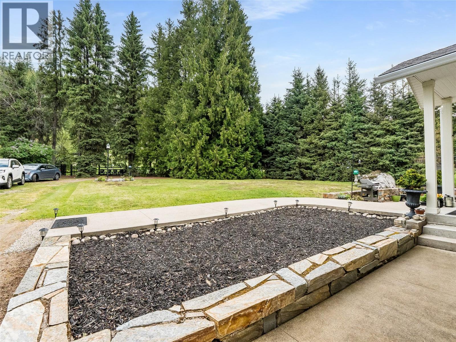 3275 Broadwater Road, Robson, British Columbia  V0G 1X0 - Photo 61 - 10386895