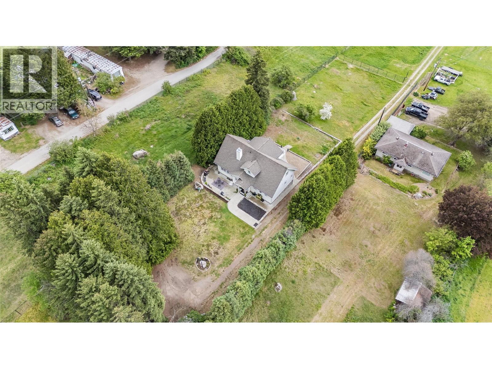 3275 Broadwater Road, Robson, British Columbia  V0G 1X0 - Photo 66 - 10386895
