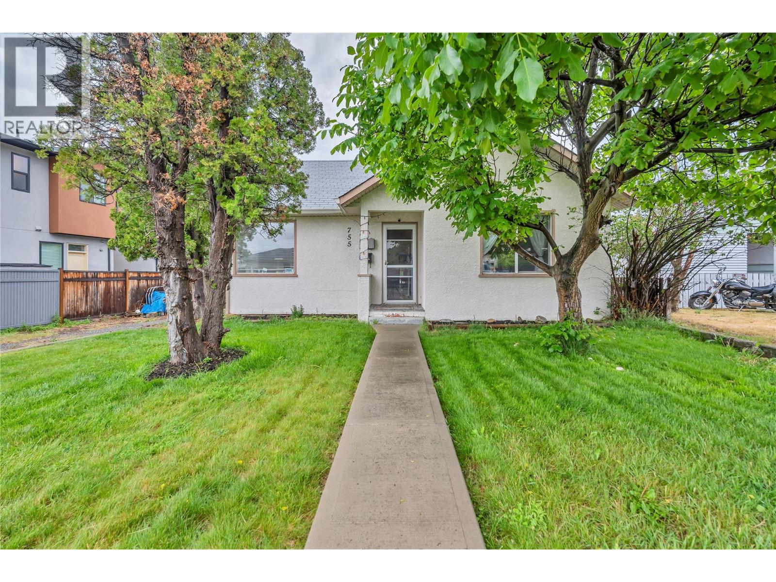 755 Forestbrook Drive, Penticton, British Columbia  V2A 2E6 - Photo 1 - 10387594