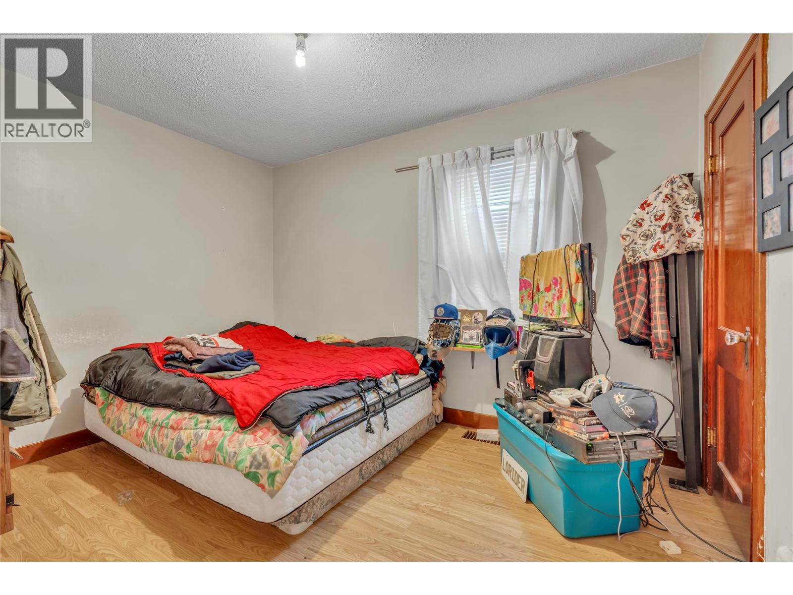 755 Forestbrook Drive, Penticton, British Columbia  V2A 2E6 - Photo 7 - 10387594