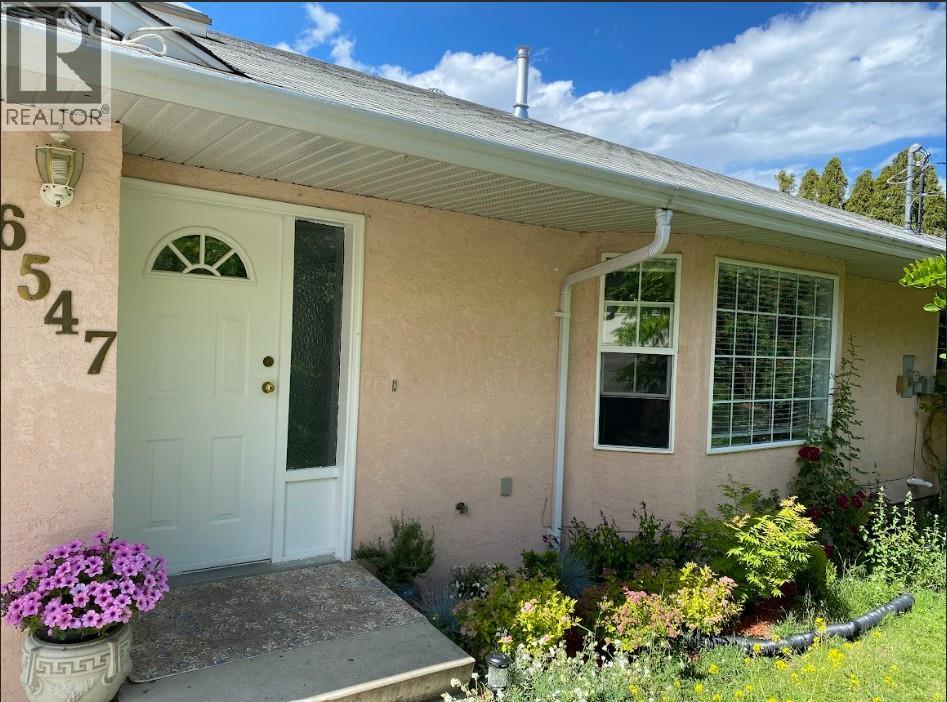 6547 Apollo Road, Vernon, British Columbia  V1H 1J2 - Photo 2 - 10387456