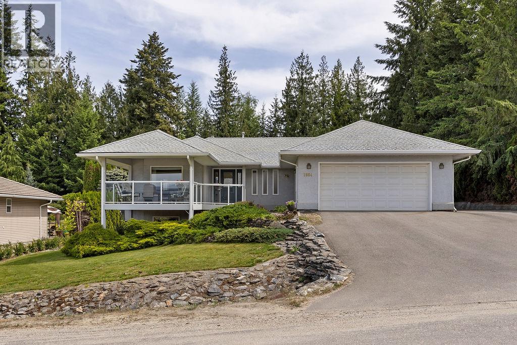 2864 Hilltop Road, sorrento, British Columbia