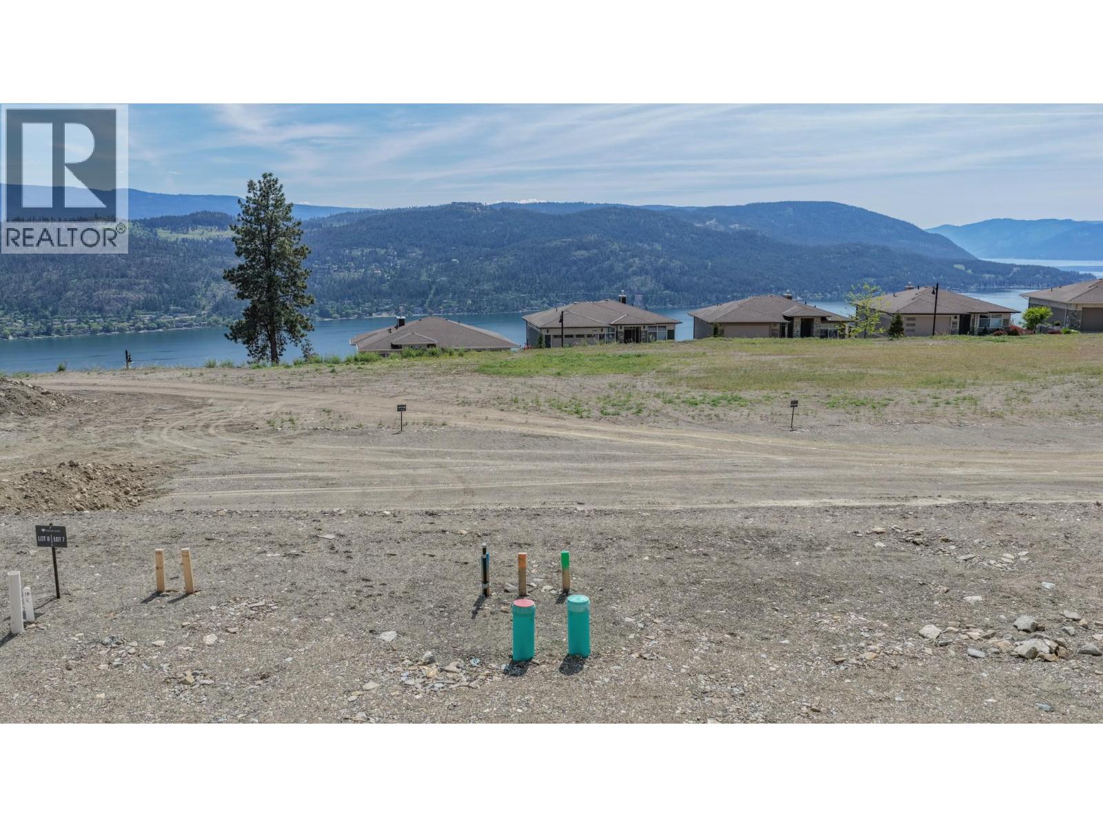 9224 Morning Glory Place, Vernon, British Columbia  V1T 0B6 - Photo 8 - 10387609