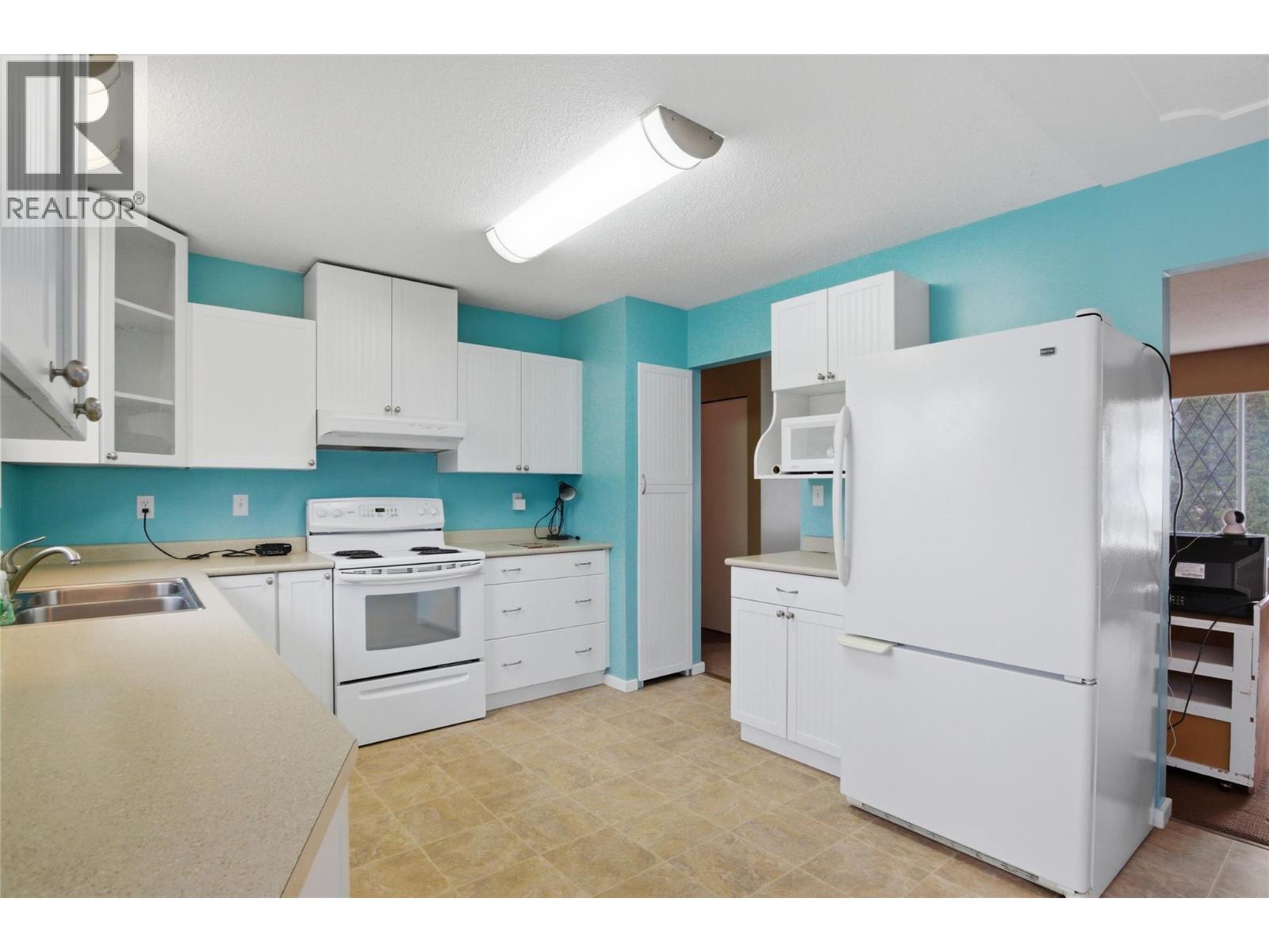 1542 Mt Dufferin Crescent, Kamloops, British Columbia  V2E 1C2 - Photo 7 - 10387472