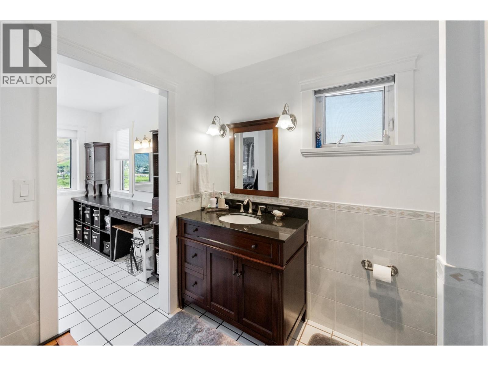 101 2nd Avenue, Keremeos, British Columbia  V0X 1N2 - Photo 32 - 10387620