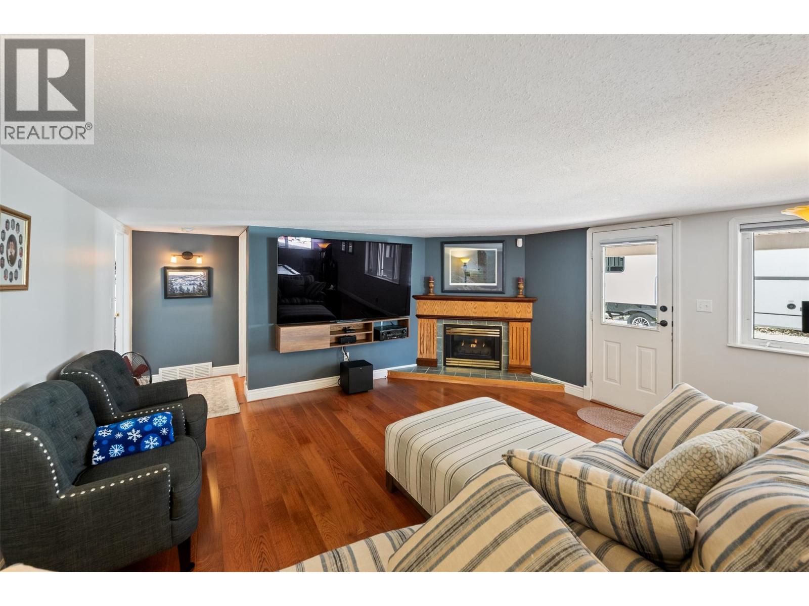 101 2nd Avenue, Keremeos, British Columbia  V0X 1N2 - Photo 45 - 10387620