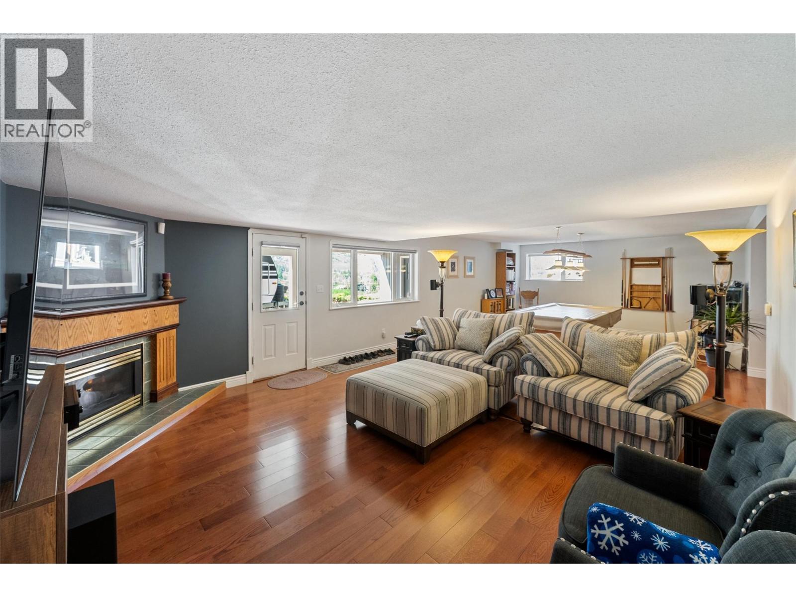 101 2nd Avenue, Keremeos, British Columbia  V0X 1N2 - Photo 47 - 10387620