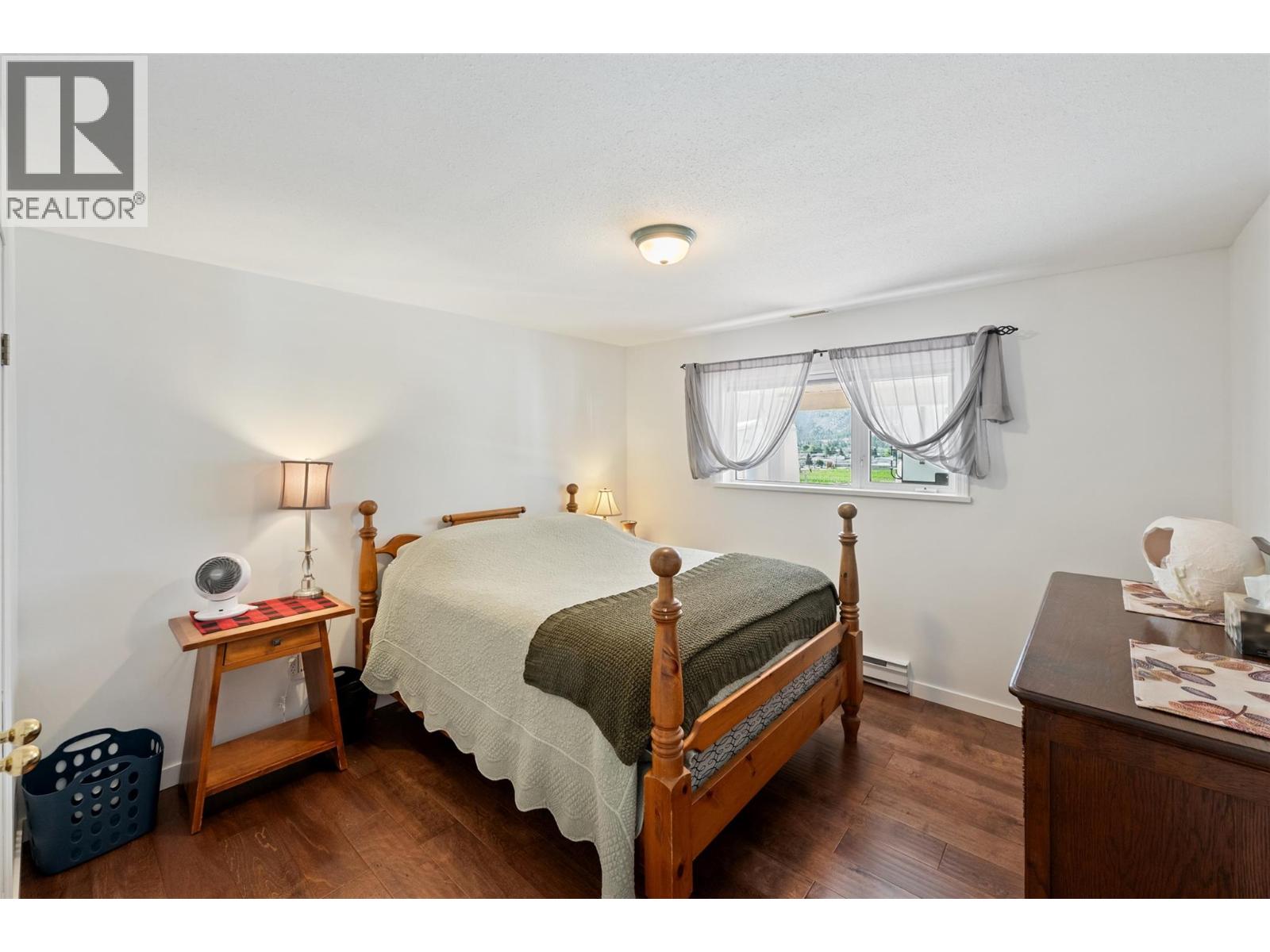 101 2nd Avenue, Keremeos, British Columbia  V0X 1N2 - Photo 53 - 10387620