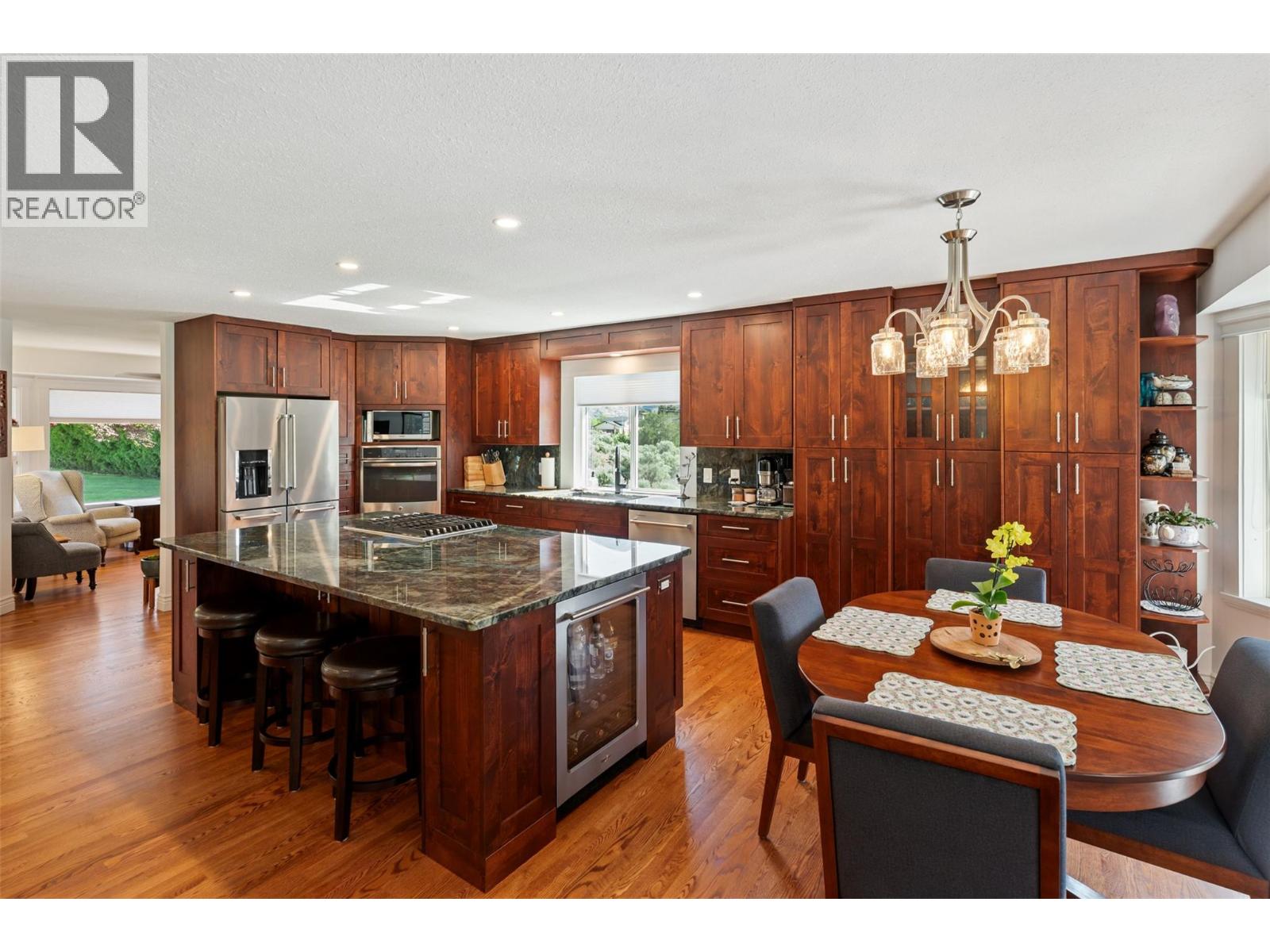 101 2nd Avenue, Keremeos, British Columbia  V0X 1N2 - Photo 6 - 10387620