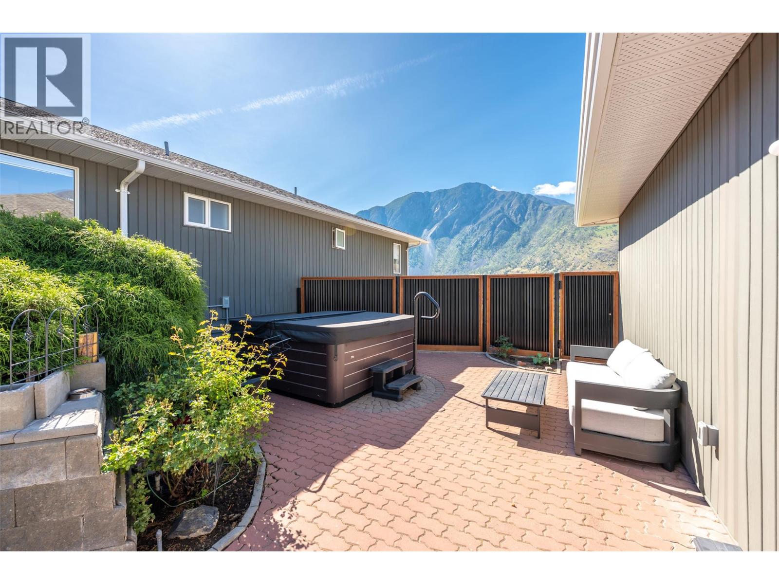 101 2nd Avenue, Keremeos, British Columbia  V0X 1N2 - Photo 74 - 10387620